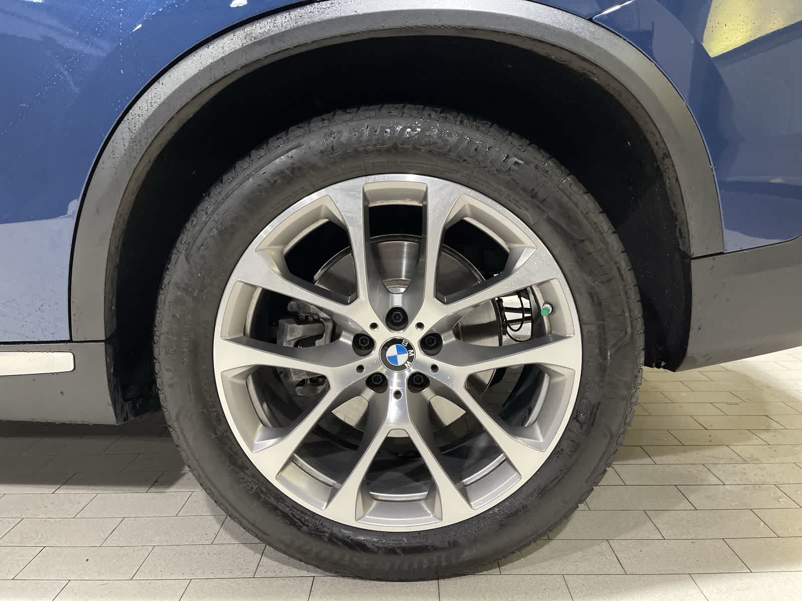 Thumbnail: 2023 BMW X5 - 20