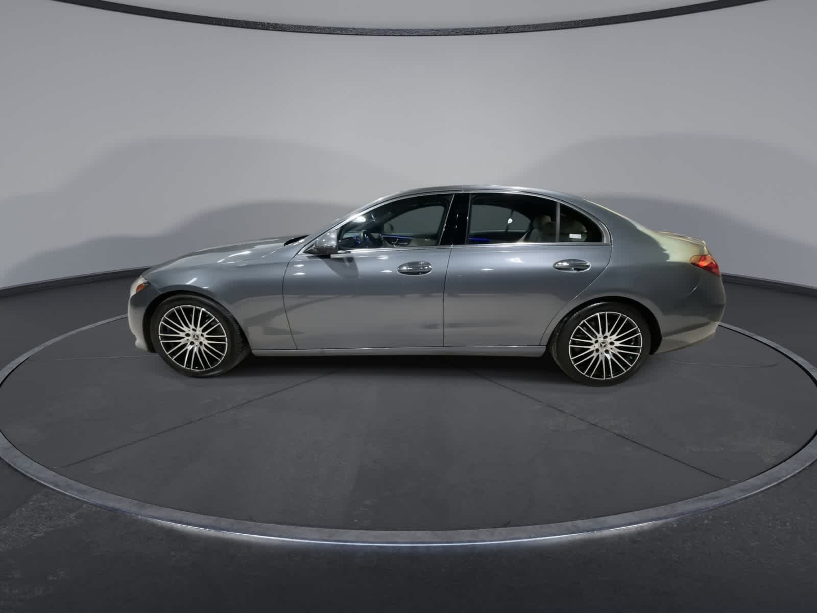 Thumbnail: 2022 Mercedes-Benz C-Class - 7