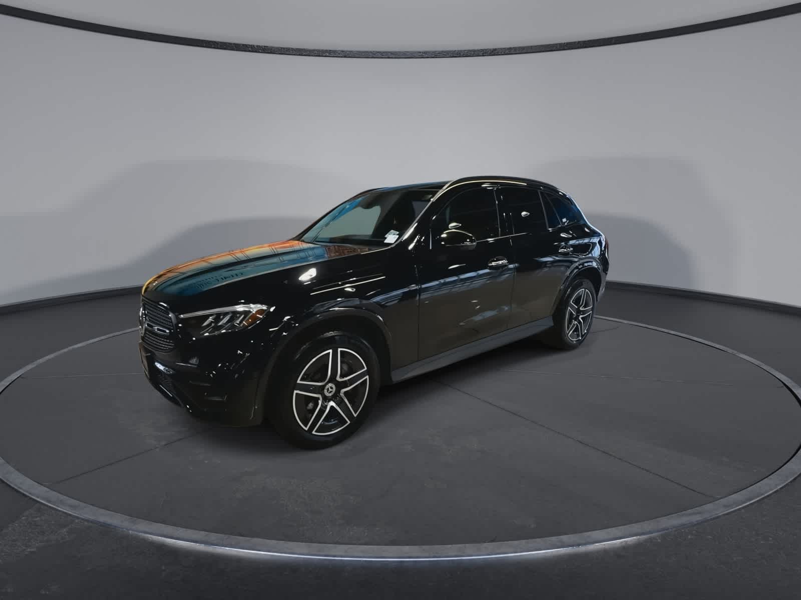 Thumbnail: 2026 Mercedes-Benz GLC - 5