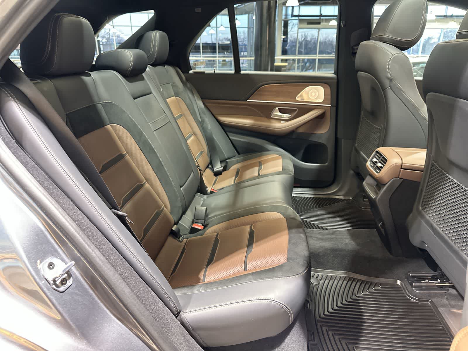 Thumbnail: 2024 Mercedes-Benz GLE - 25