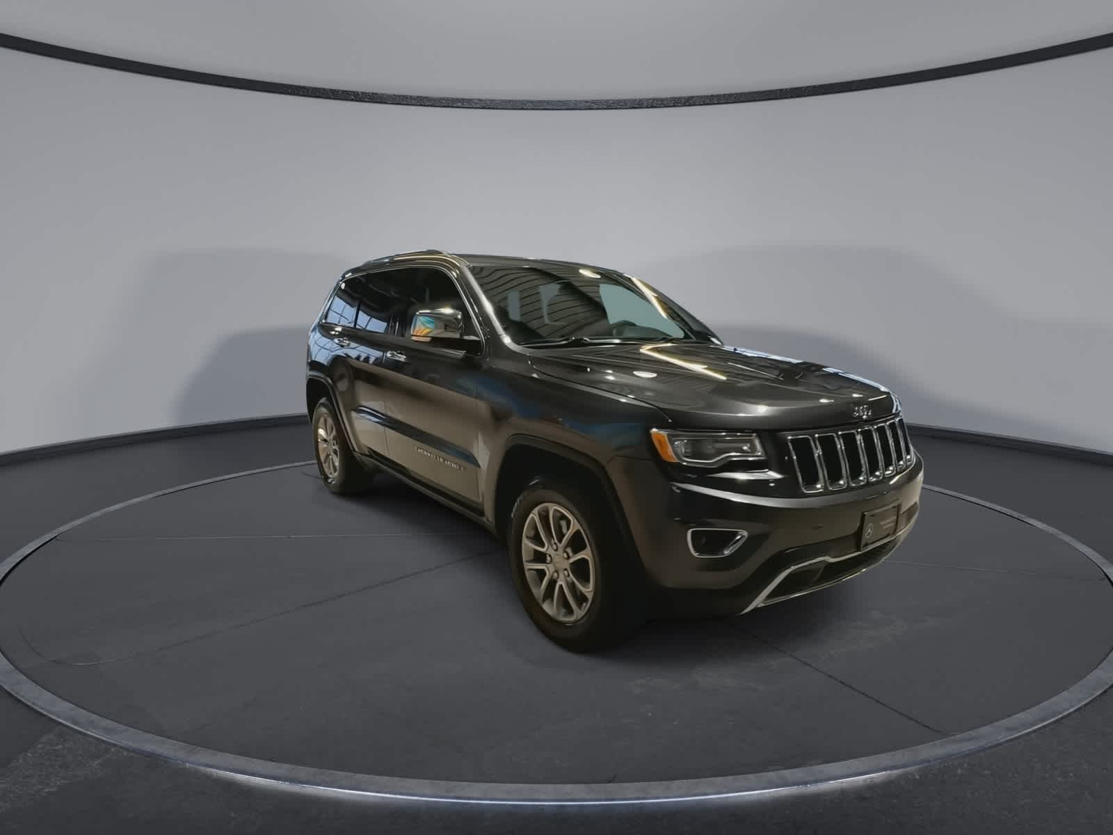 Thumbnail: 2015 Jeep Grand Cherokee - 2