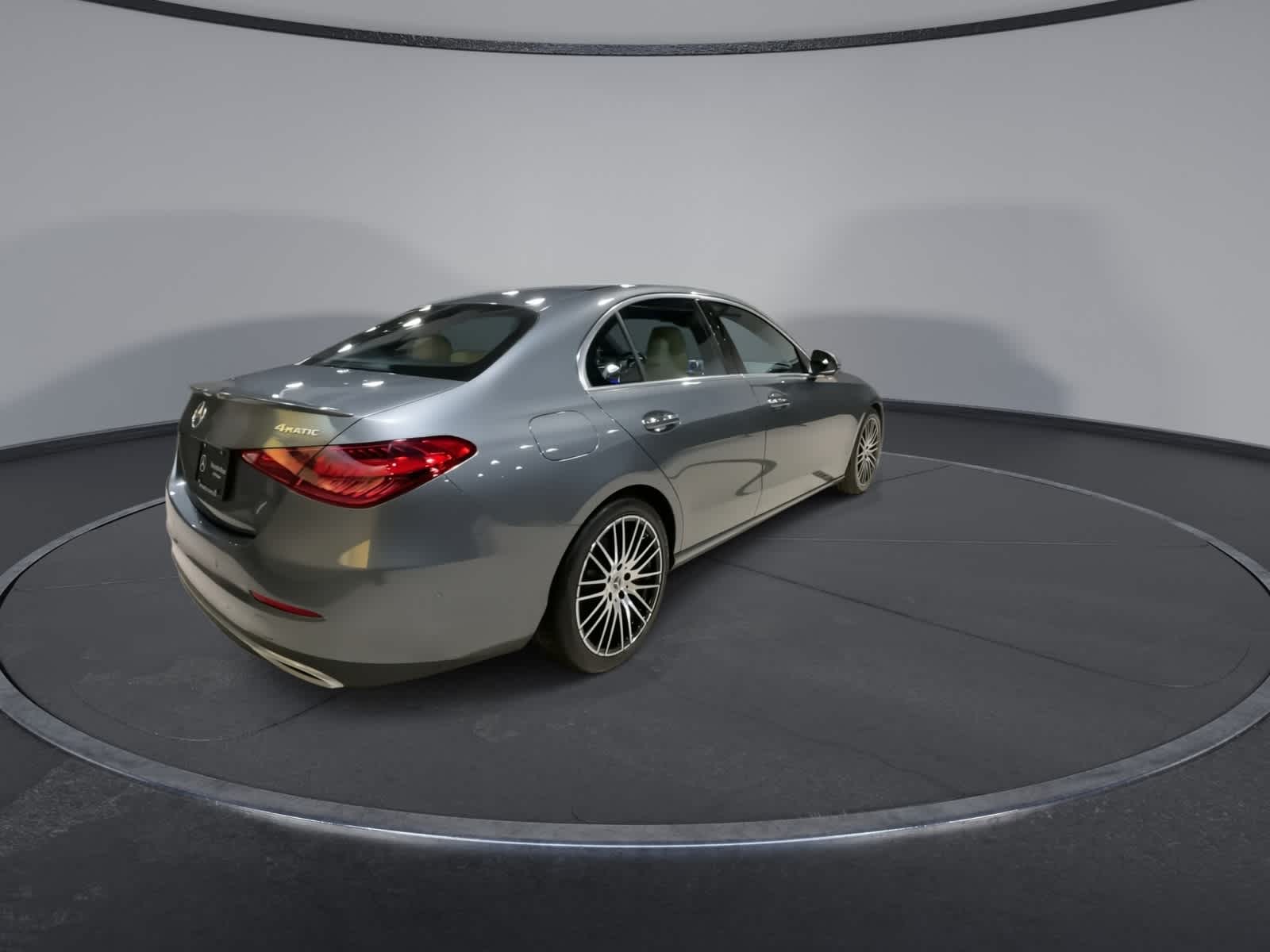 Thumbnail: 2022 Mercedes-Benz C-Class - 11