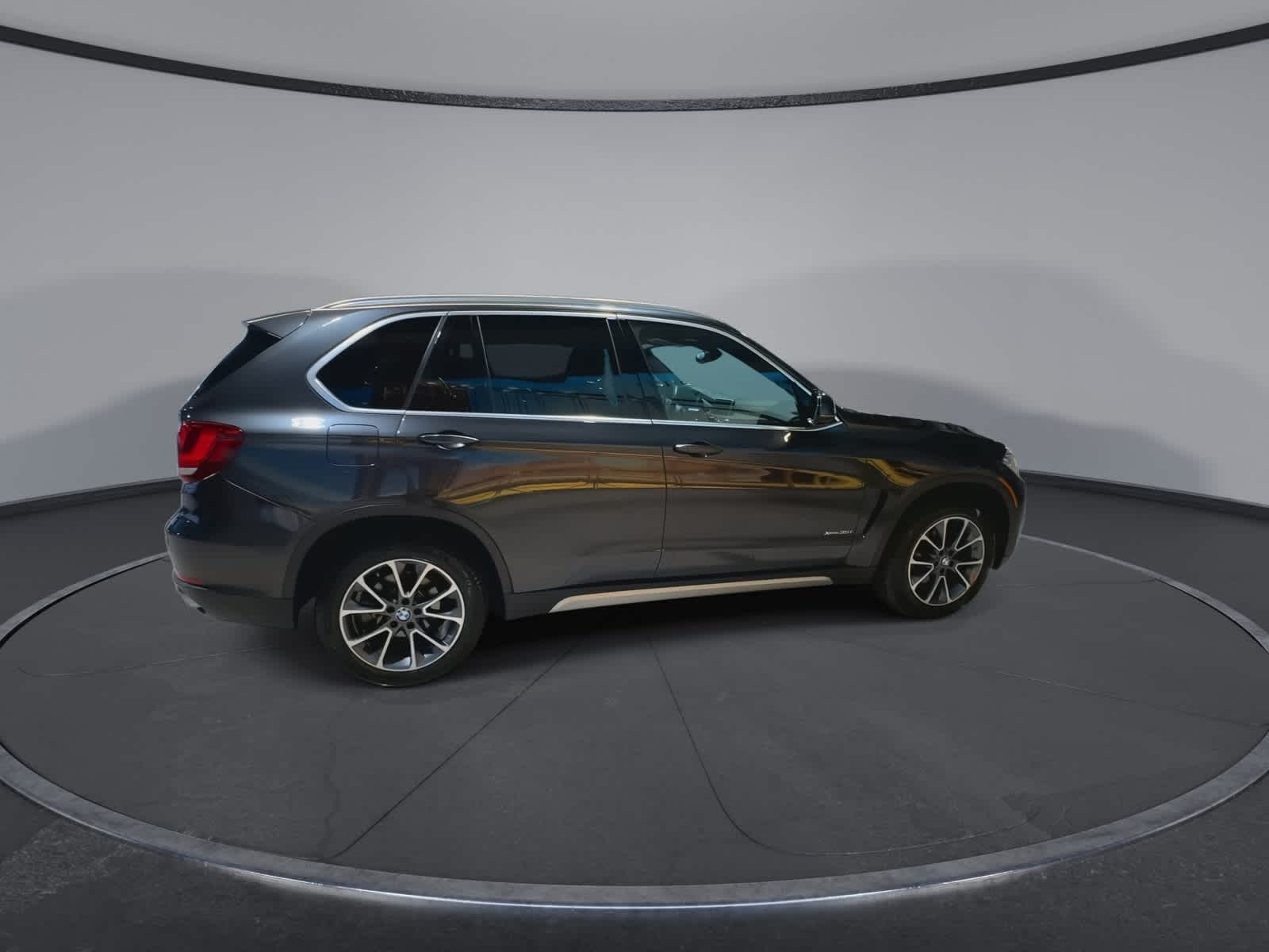 Thumbnail: 2018 BMW X5 - 12
