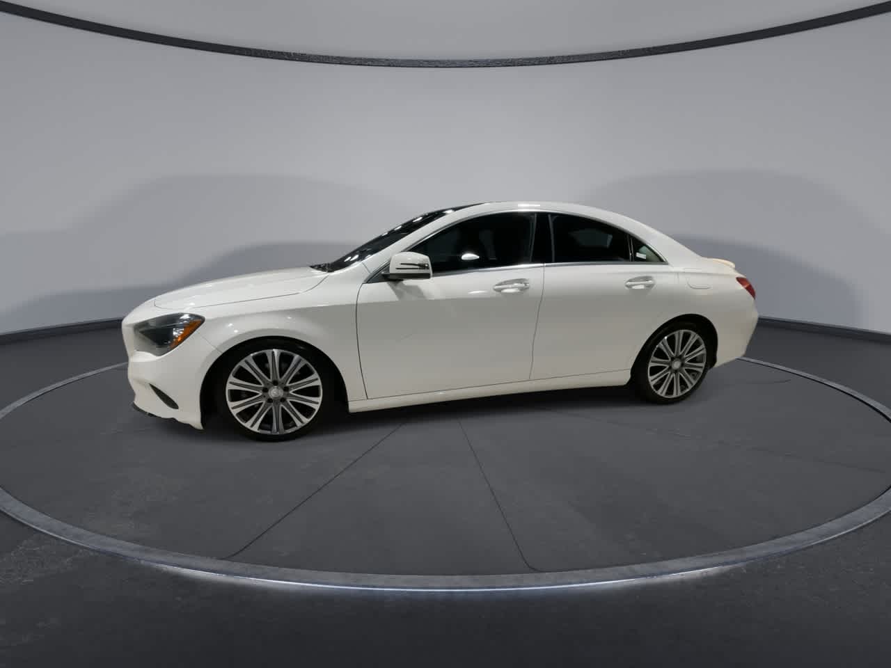 Thumbnail: 2017 Mercedes-Benz CLA - 5