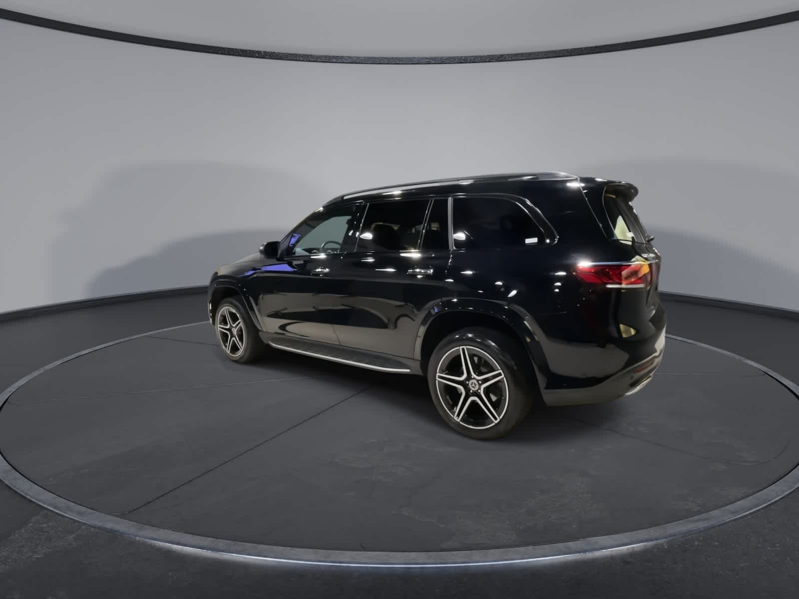 Thumbnail: 2022 Mercedes-Benz GLS - 8