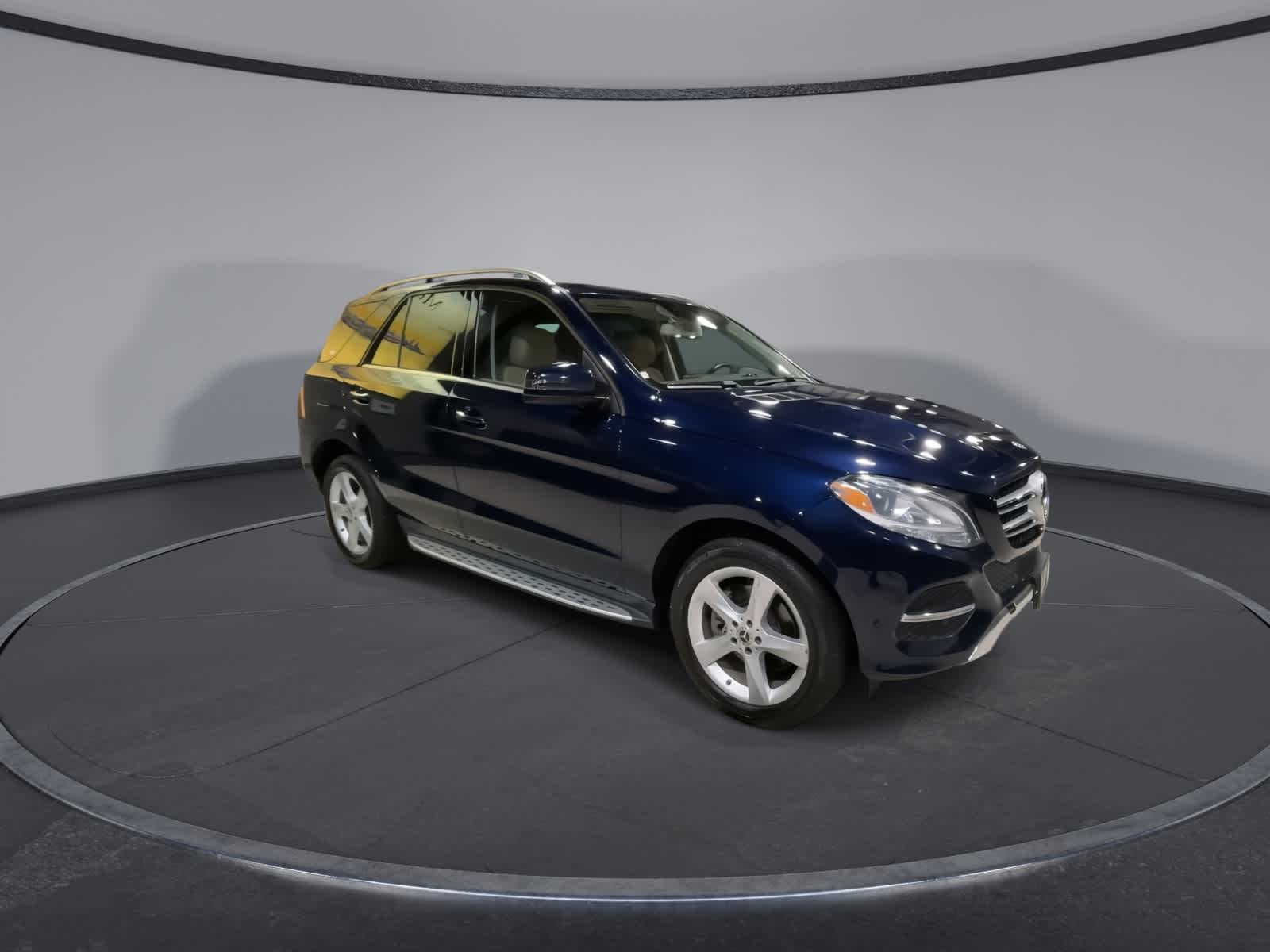 2018 Mercedes Benz GLE 350 4MATIC photo 2