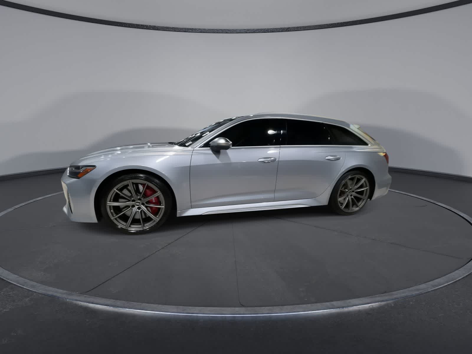 Thumbnail: 2023 Audi RS 6 - 5