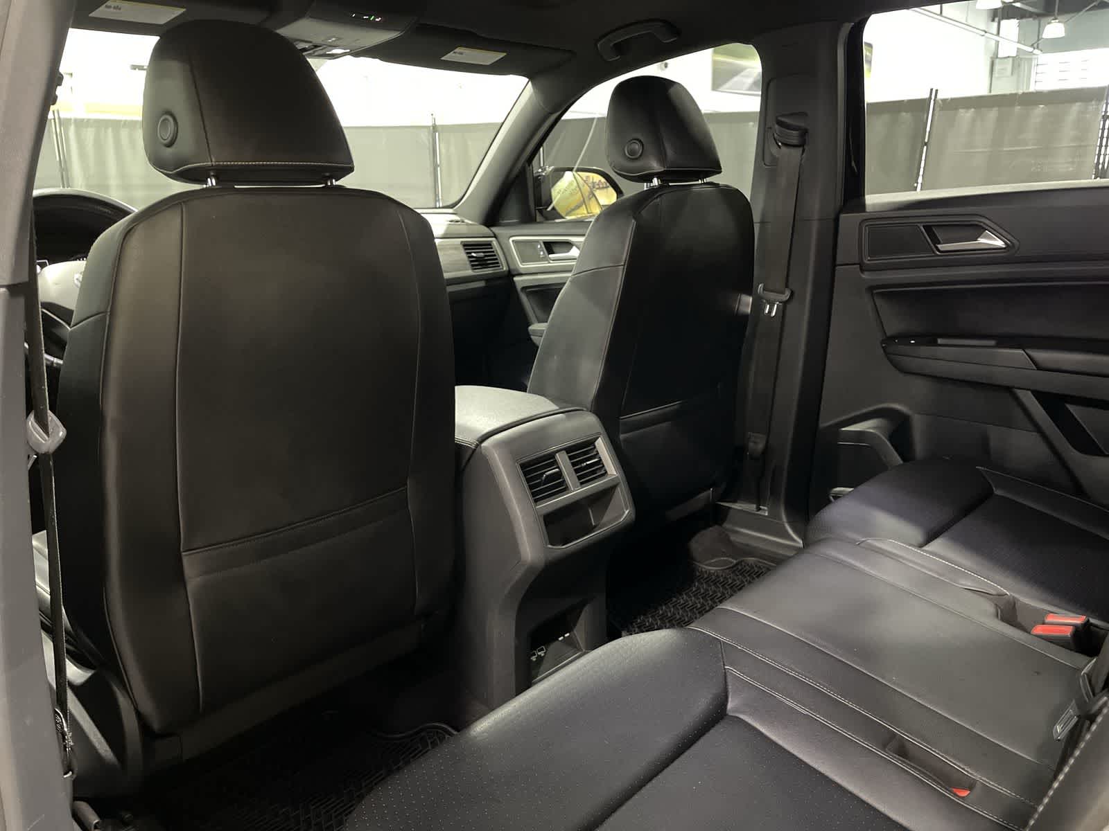 Thumbnail: 2020 Volkswagen Atlas - 24