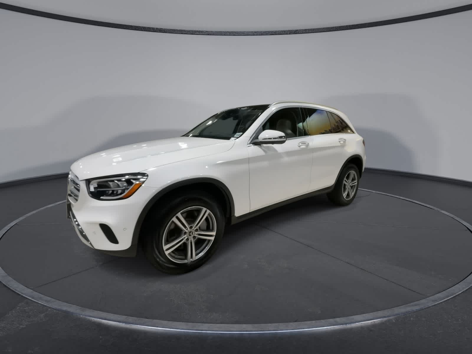 Thumbnail: 2022 Mercedes-Benz GLC - 6