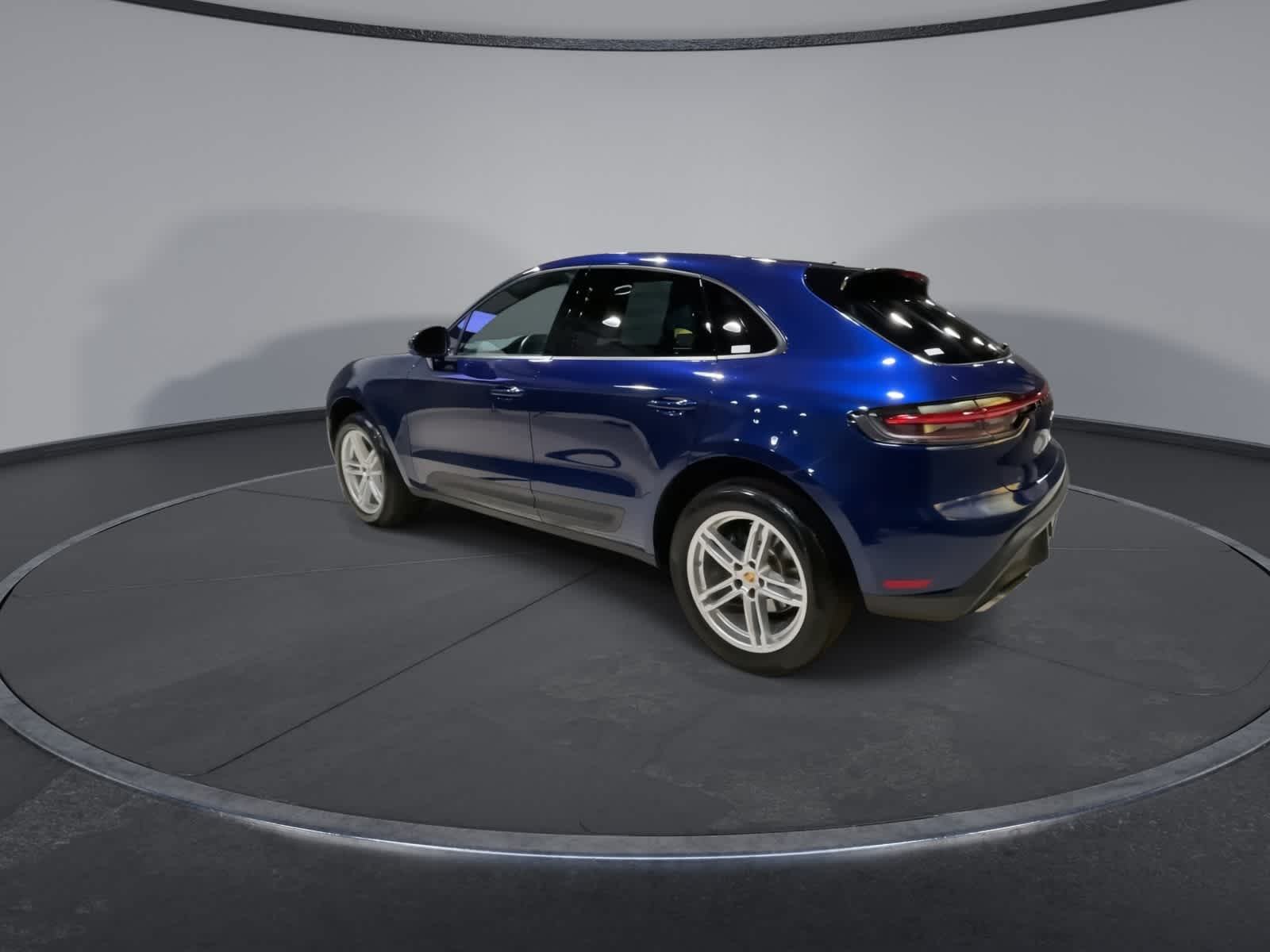 Thumbnail: 2024 Porsche Macan - 8