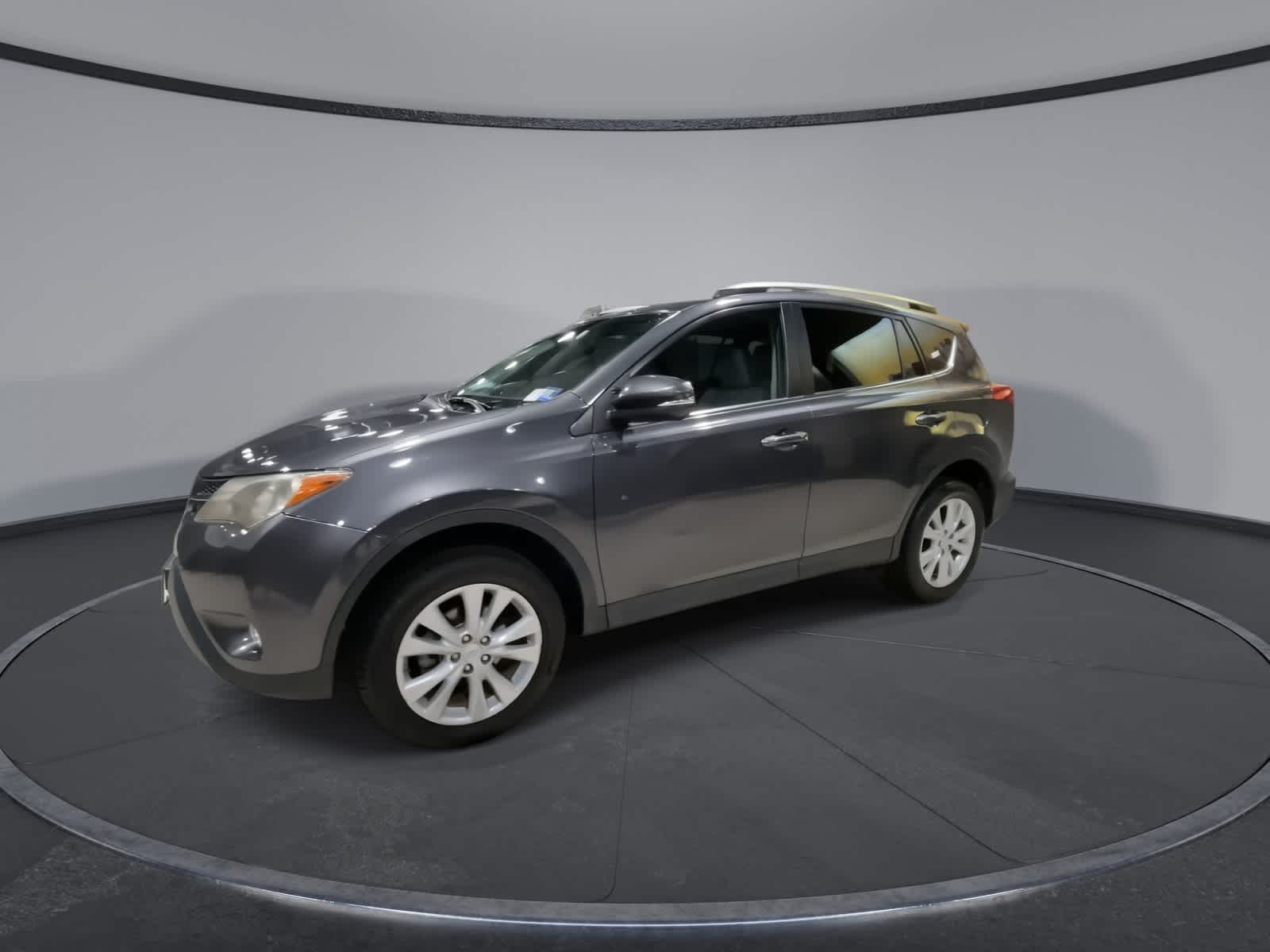 Thumbnail: 2015 Toyota RAV4 - 6