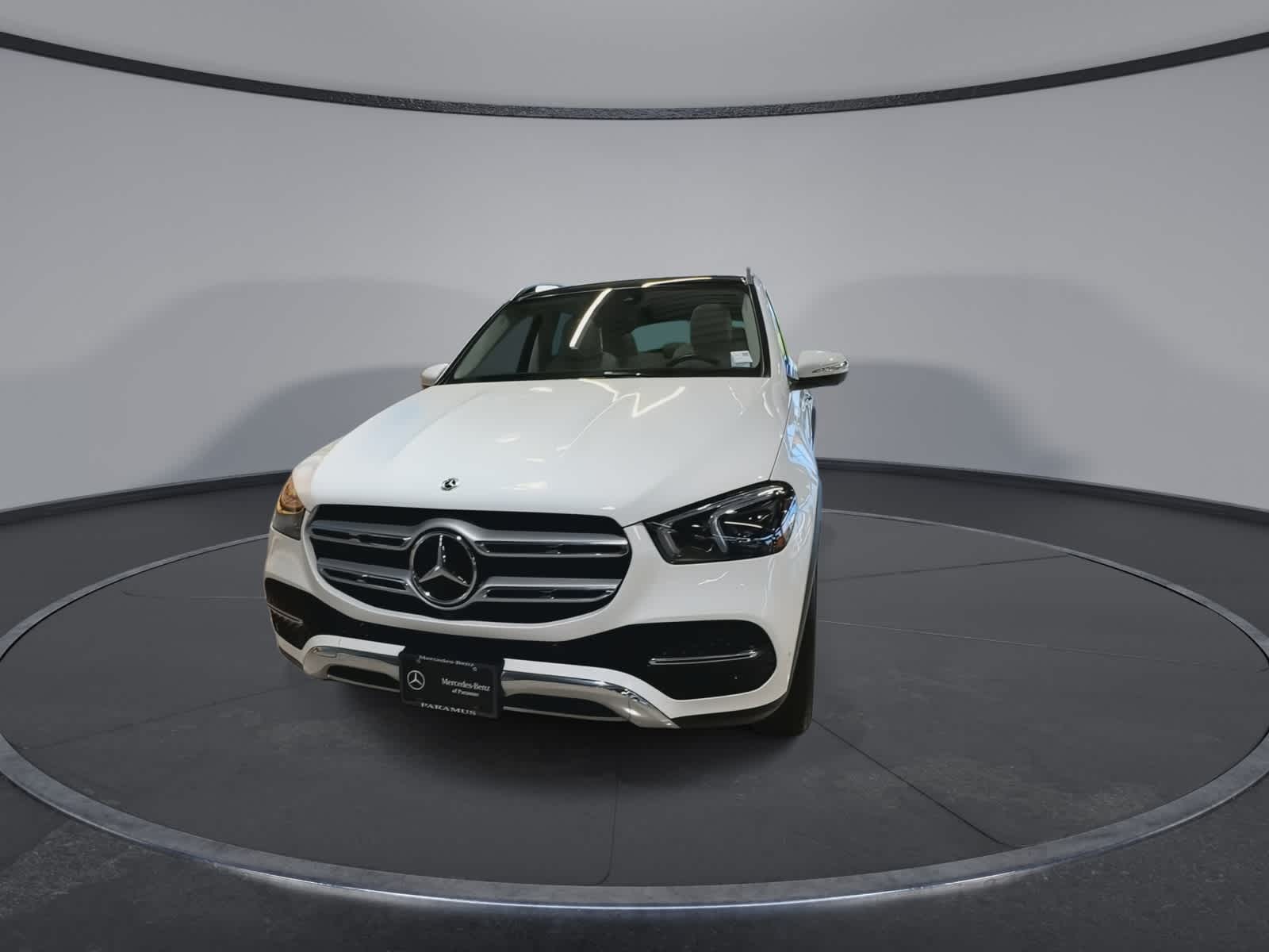 Thumbnail: 2023 Mercedes-Benz GLE - 4