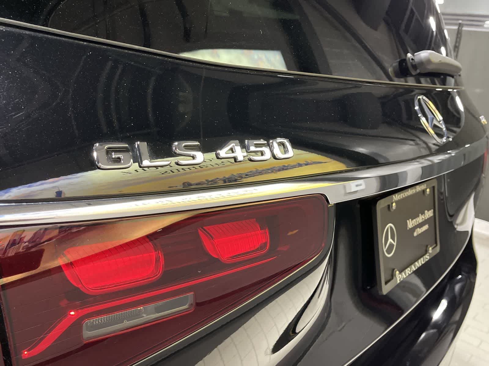 Thumbnail: 2025 Mercedes-Benz GLS - 19