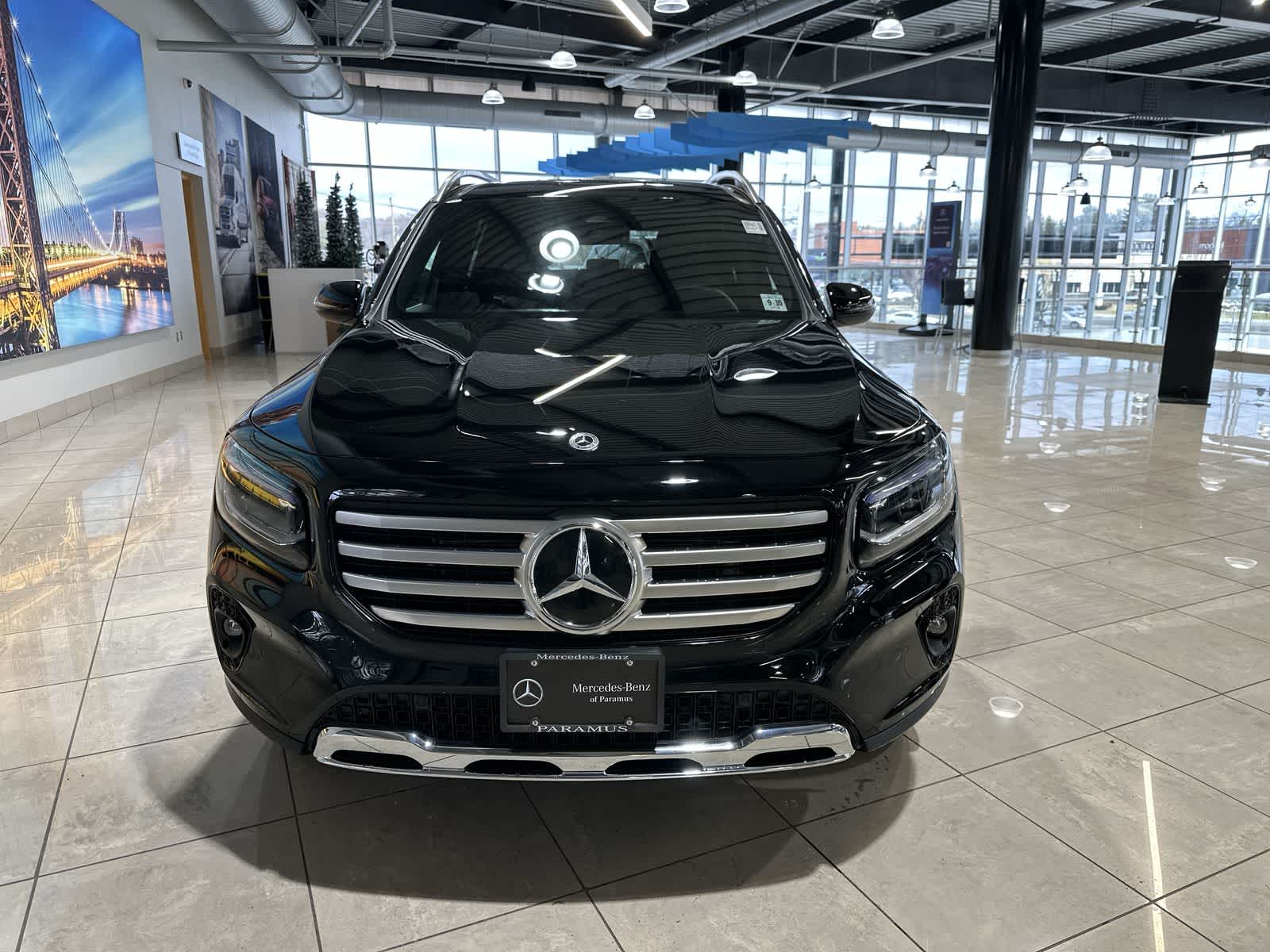 Thumbnail: 2025 Mercedes-Benz GLB - 18