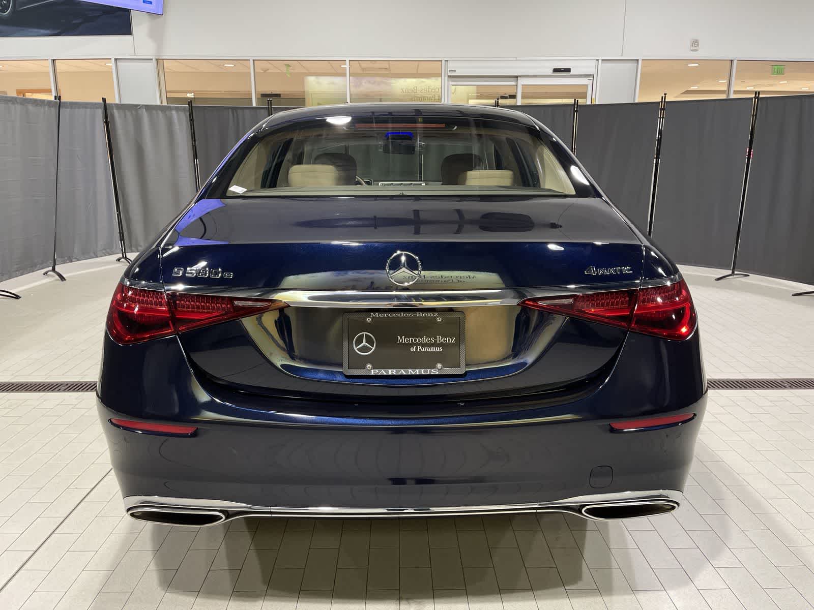 Thumbnail: 2024 Mercedes-Benz S-Class - 17