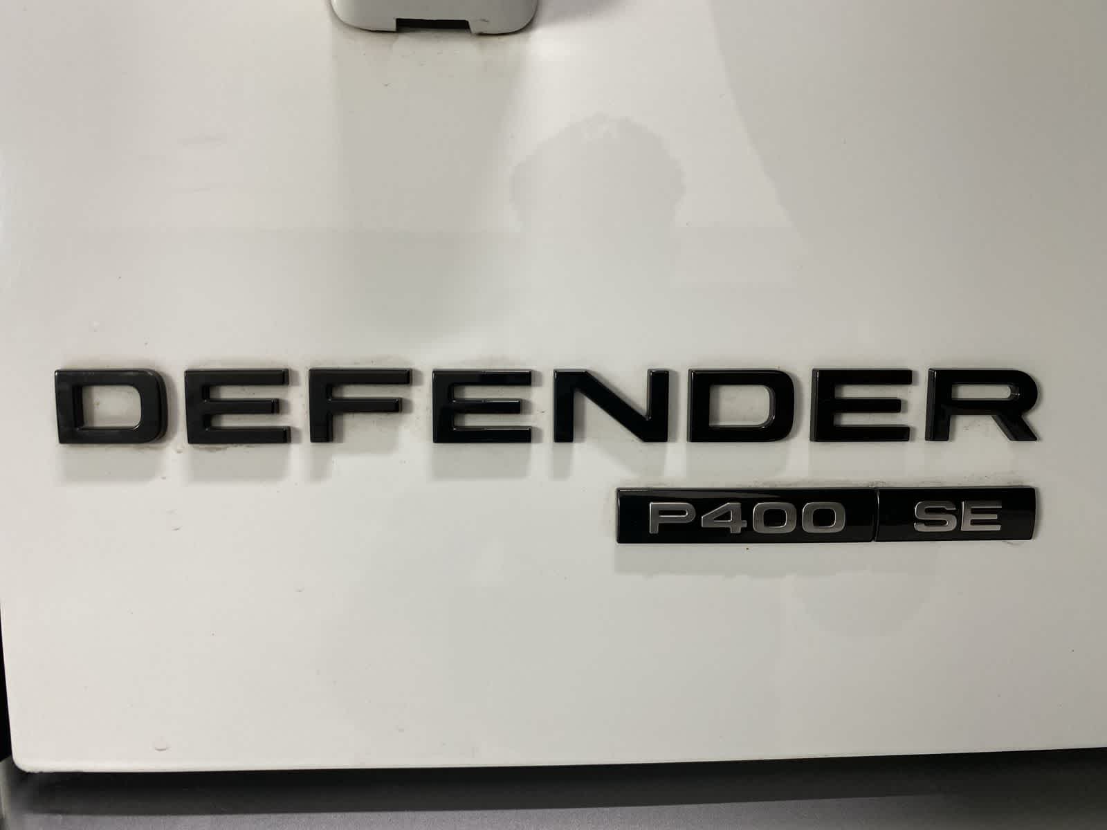 Thumbnail: 2020 Land Rover Defender - 19