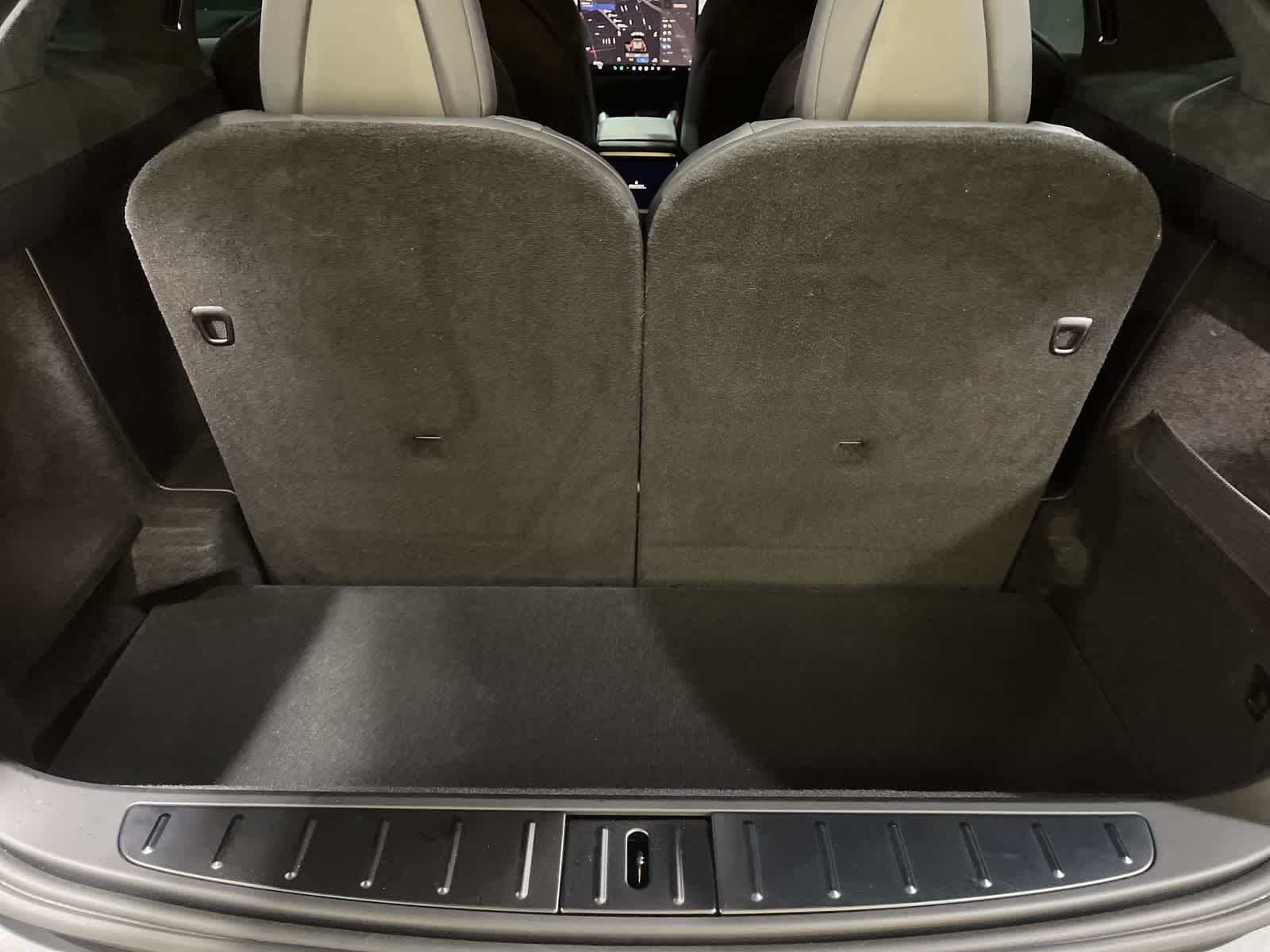 Thumbnail: 2024 Tesla Model X - 31