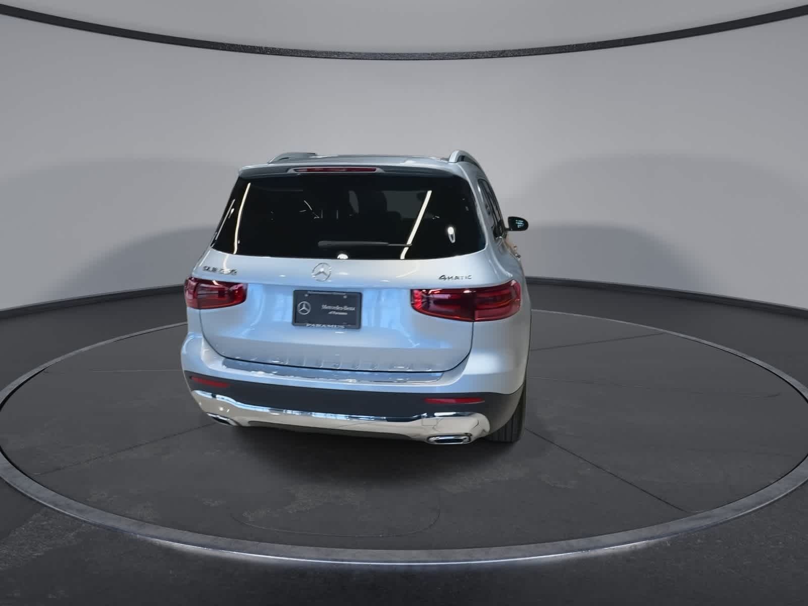 Thumbnail: 2026 Mercedes-Benz GLB - 10