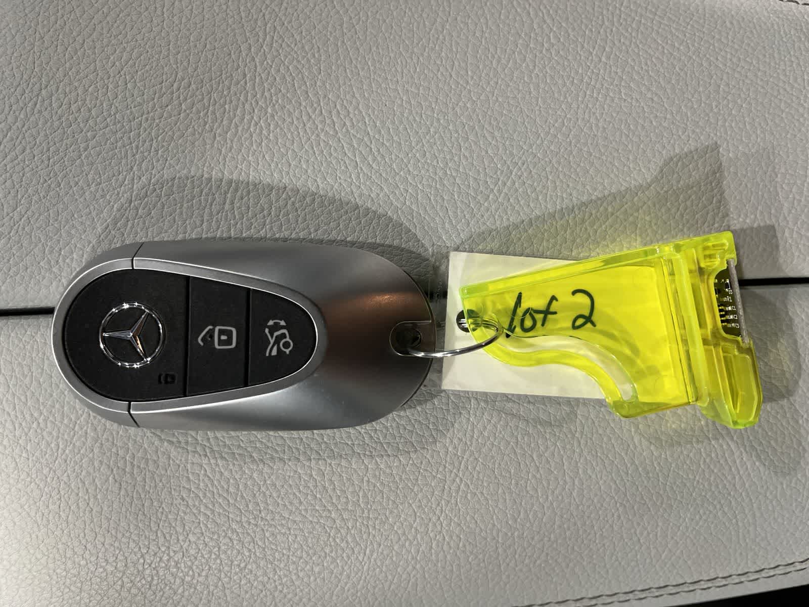 Thumbnail: 2023 Mercedes-Benz C-Class - 32