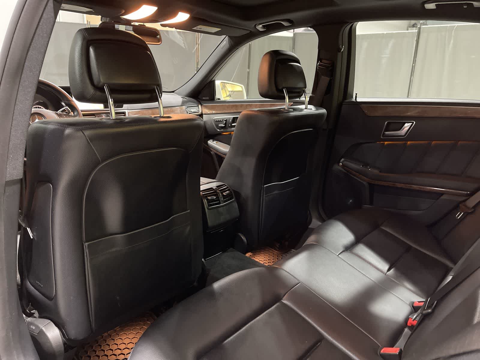 Thumbnail: 2012 Mercedes-Benz E-Class - 24