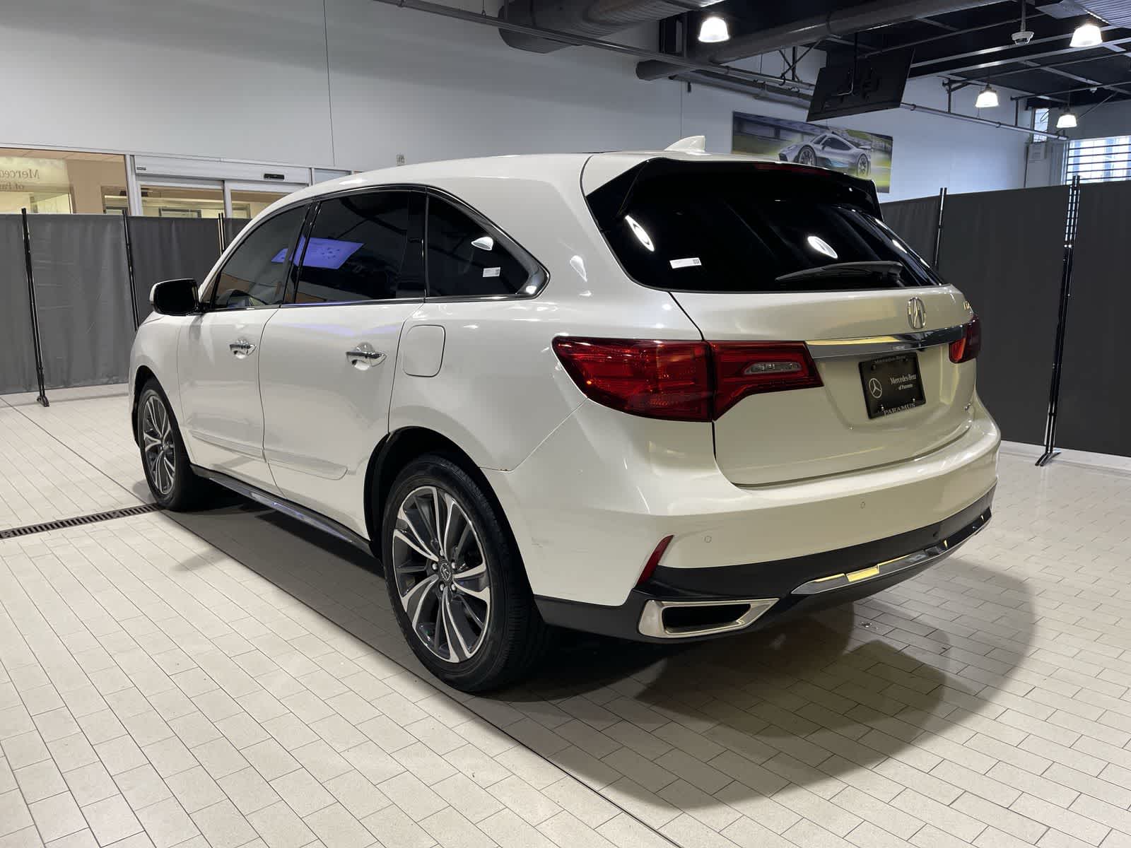 Thumbnail: 2019 Acura MDX - 16