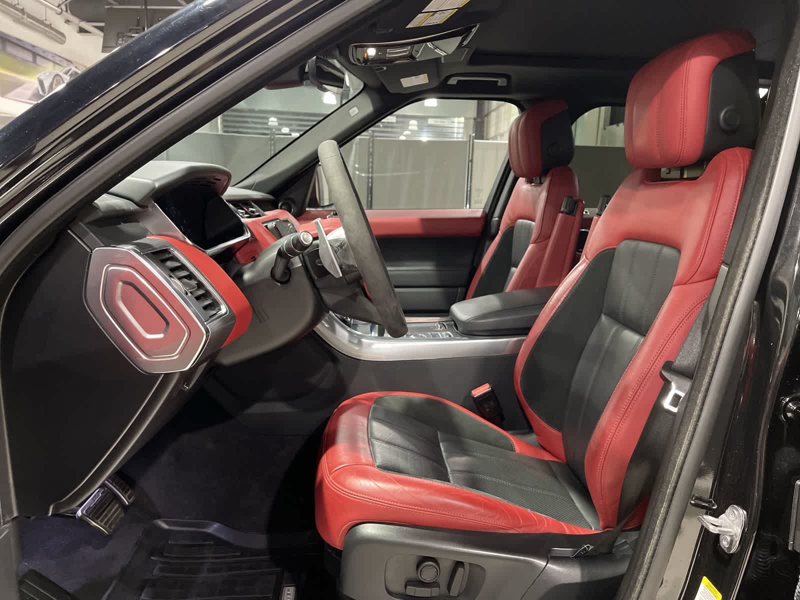 Thumbnail: 2022 Land Rover Range Rover Sport - 23