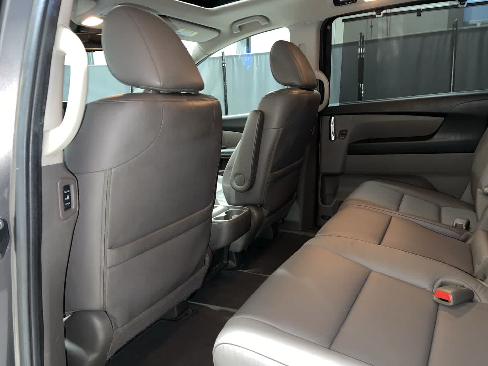 Thumbnail: 2015 Honda Odyssey - 24