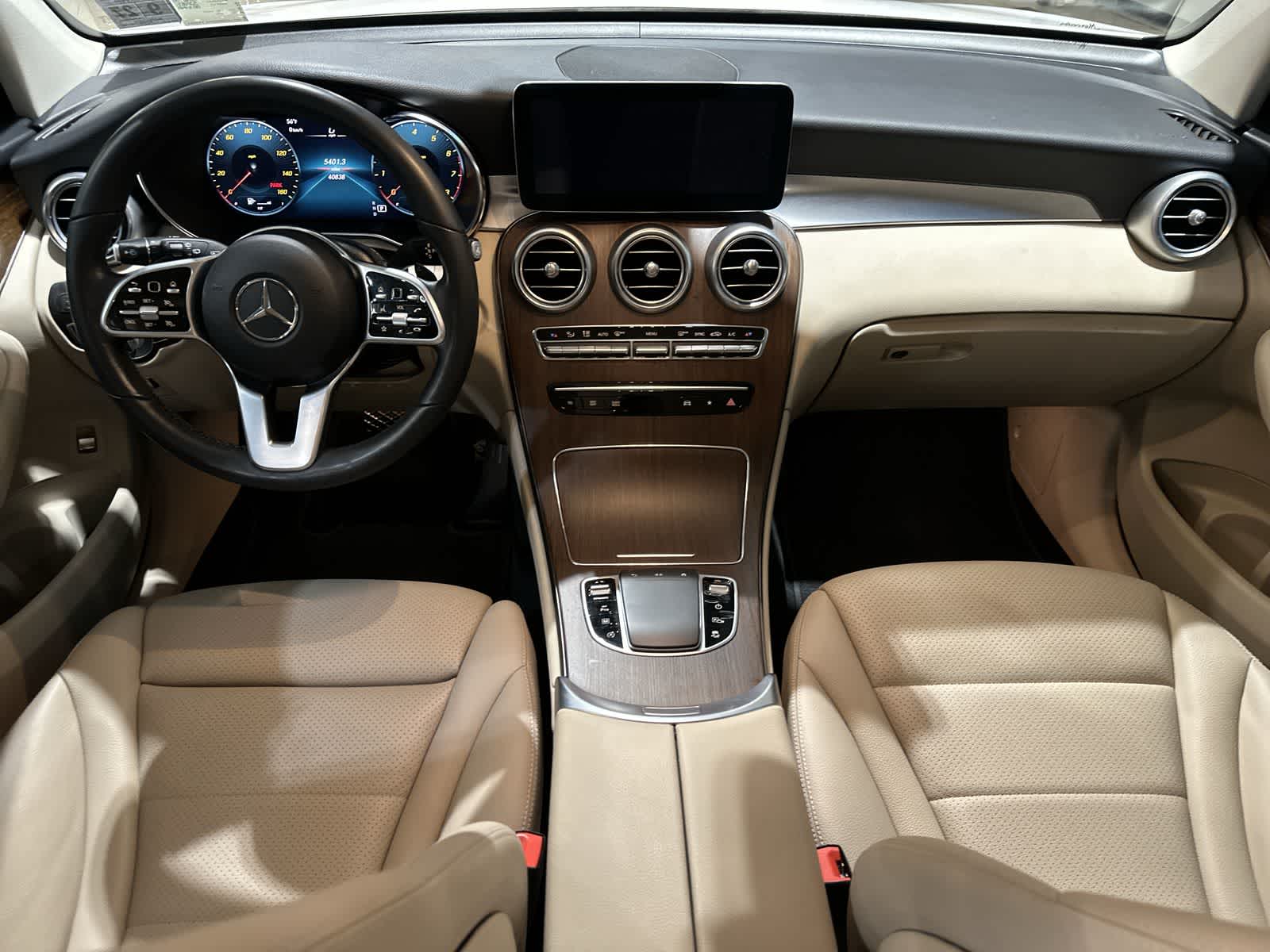 Thumbnail: 2022 Mercedes-Benz GLC - 22