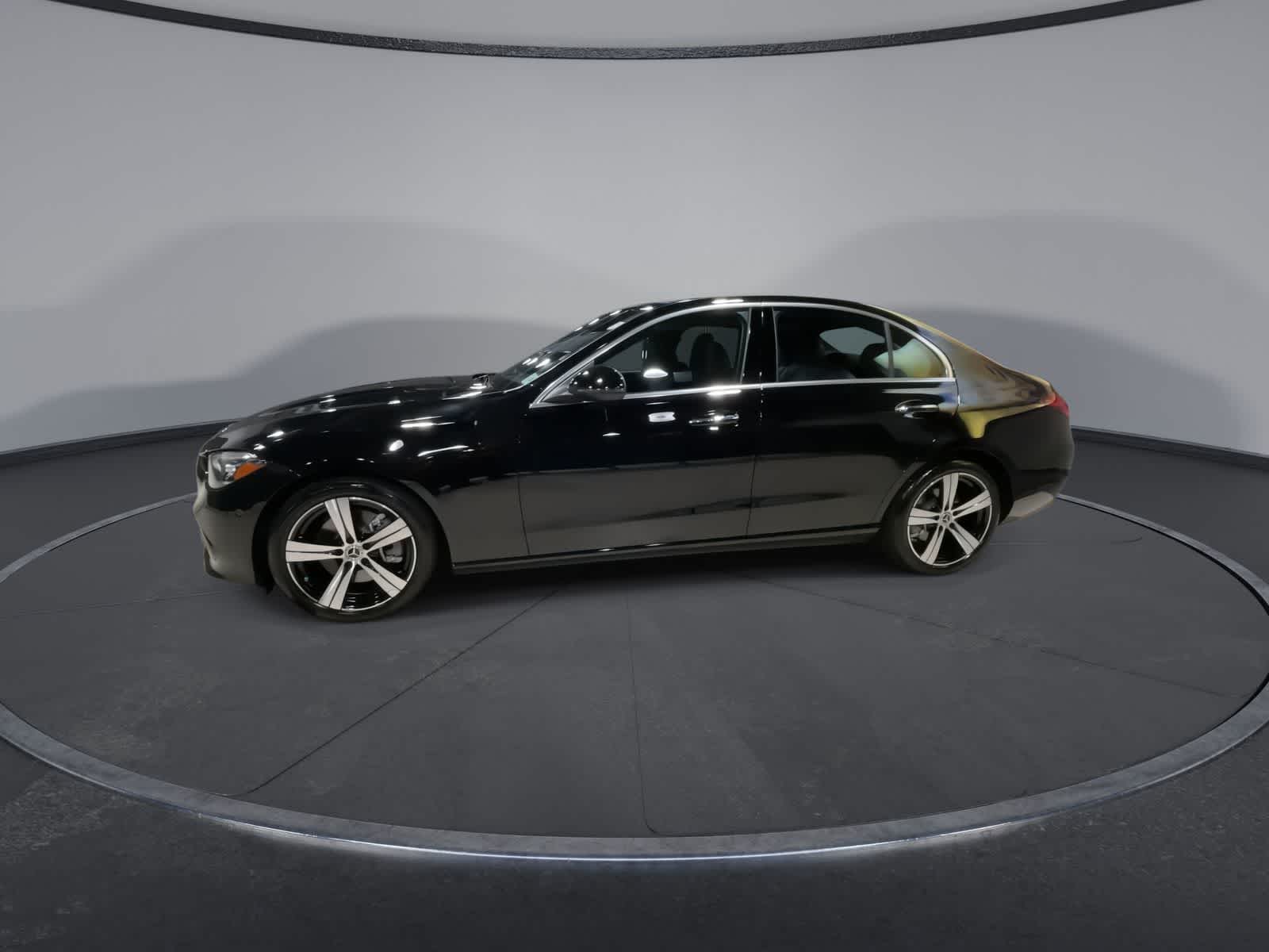 Thumbnail: 2025 Mercedes-Benz C-Class - 6