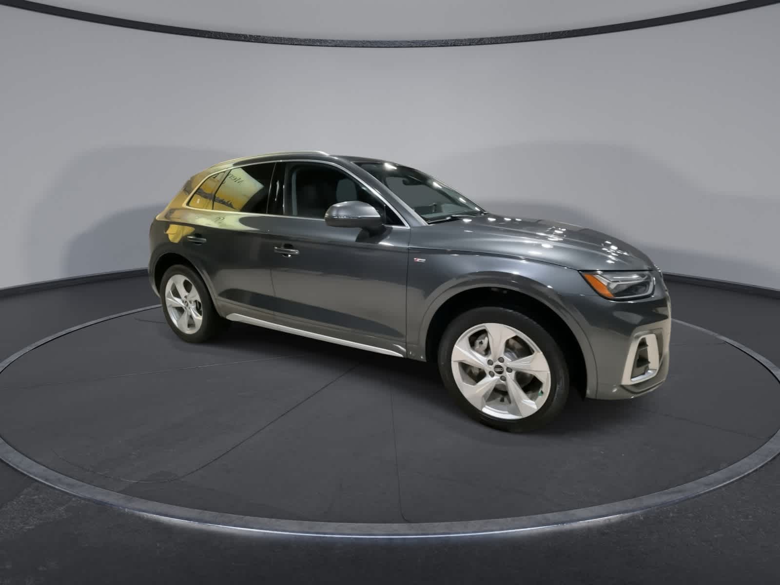 Thumbnail: 2023 Audi Q5 - 2