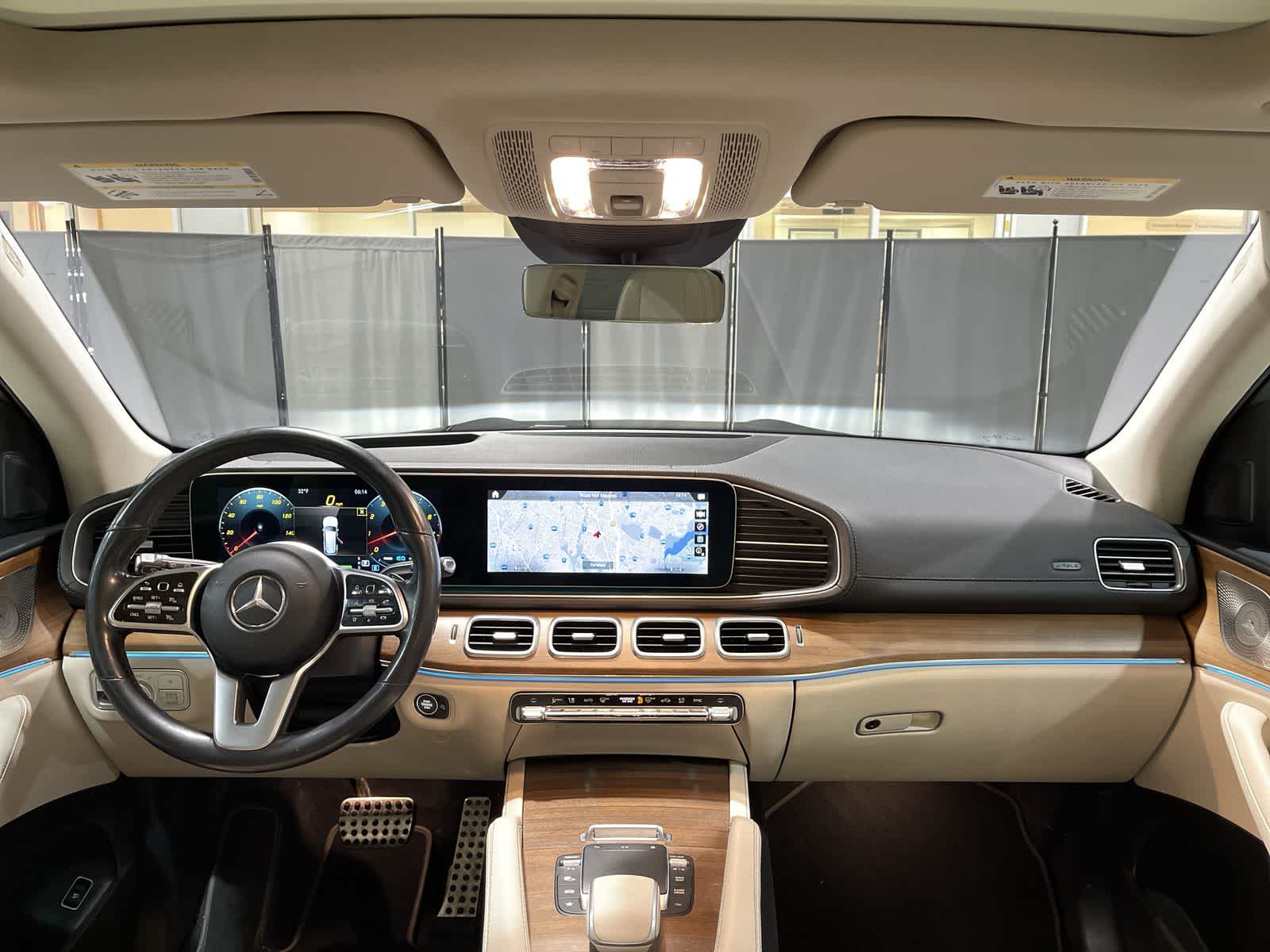 Thumbnail: 2022 Mercedes-Benz GLS - 22