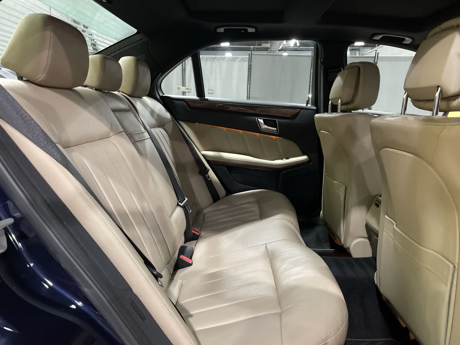 Thumbnail: 2013 Mercedes-Benz E-Class - 25