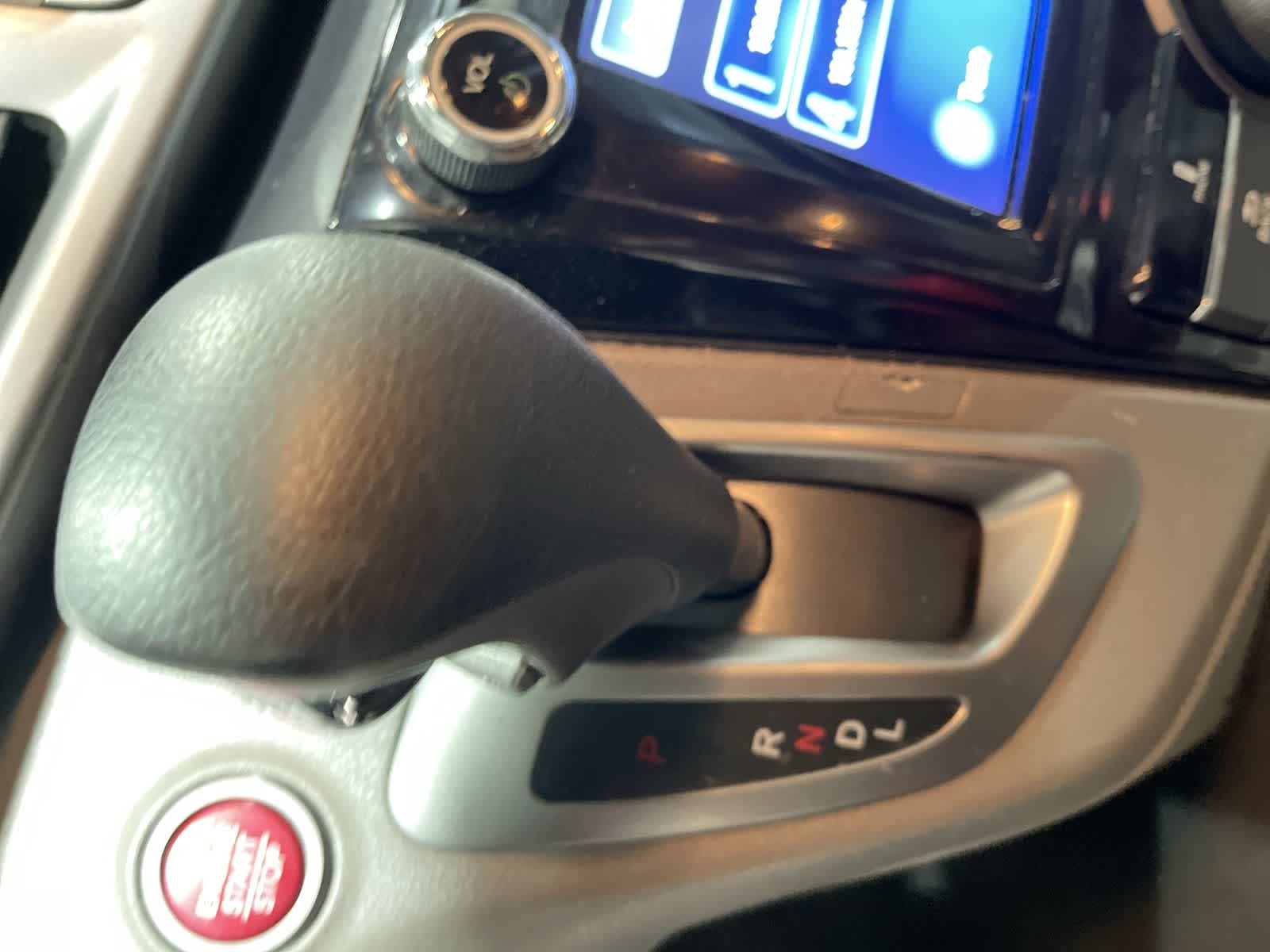 Thumbnail: 2015 Honda Odyssey - 29