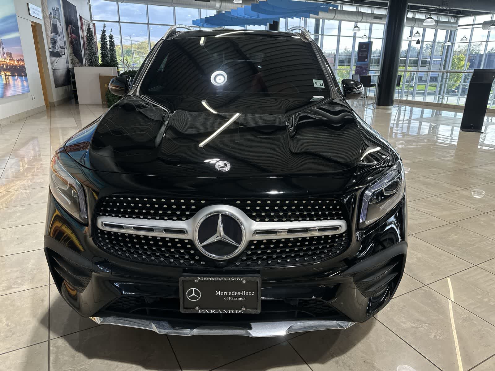 Thumbnail: 2022 Mercedes-Benz GLB - 18