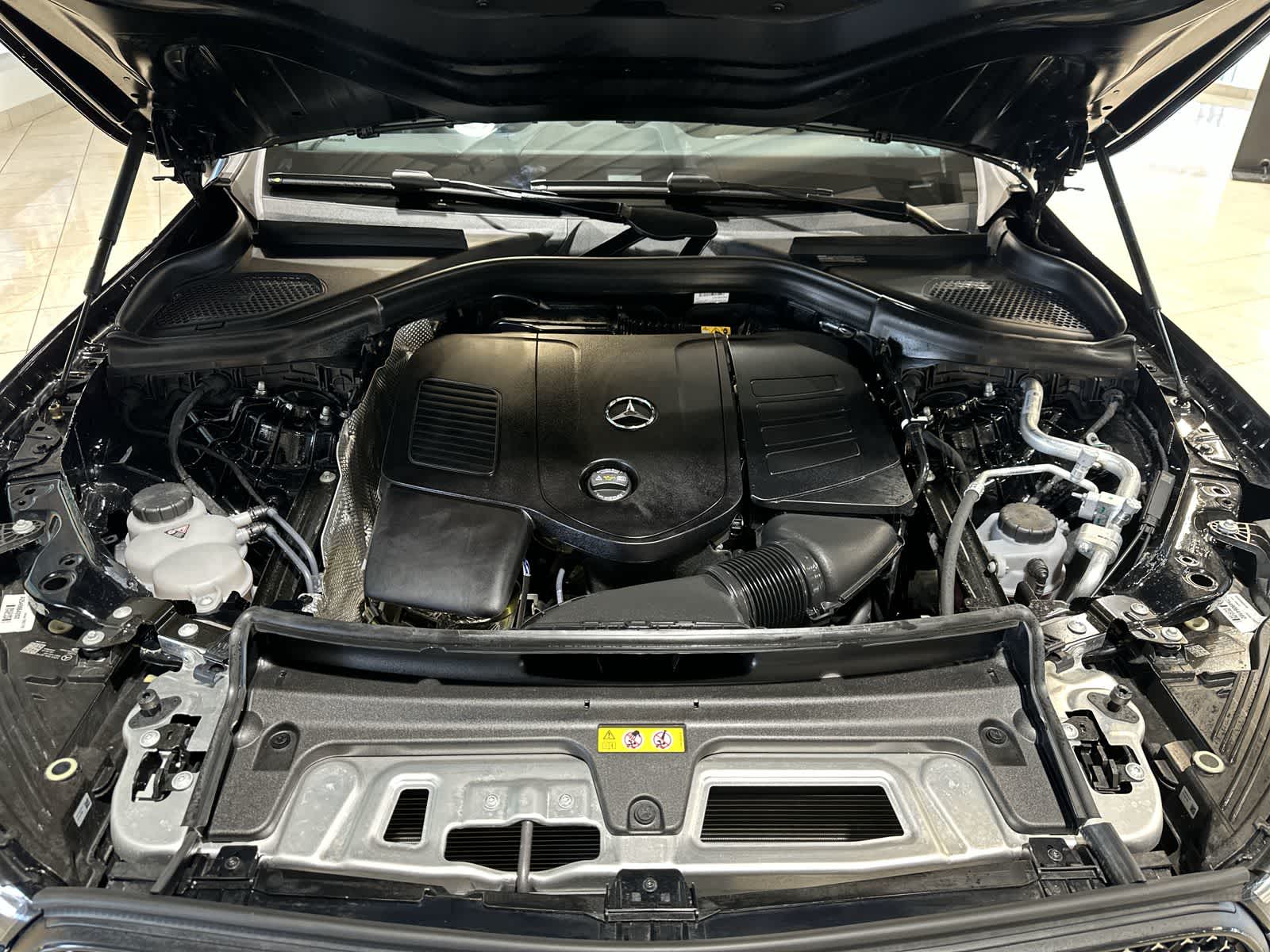 Thumbnail: 2026 Mercedes-Benz GLC - 21