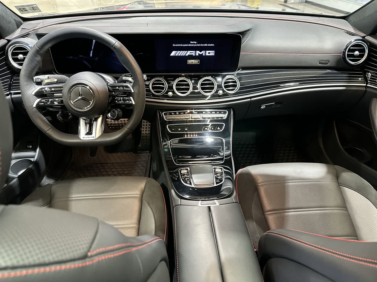 Thumbnail: 2022 Mercedes-Benz E-Class - 22