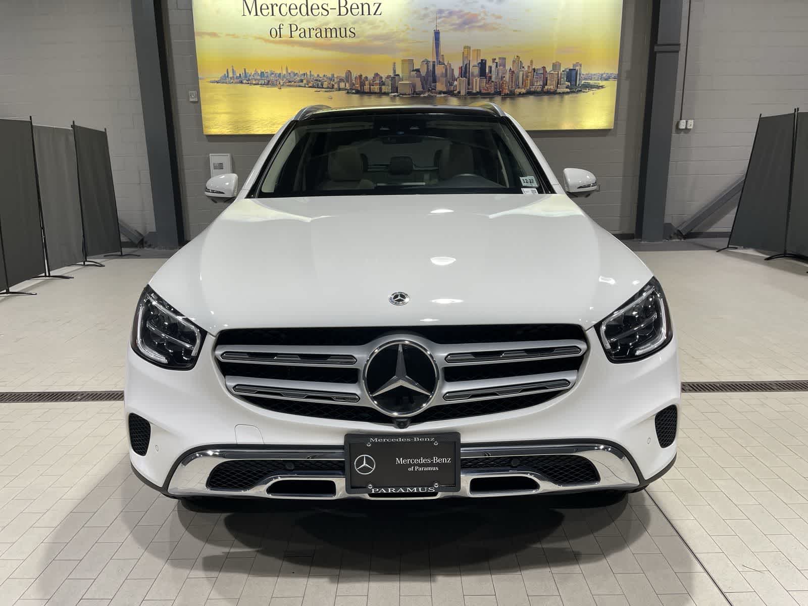 Thumbnail: 2022 Mercedes-Benz GLC - 18