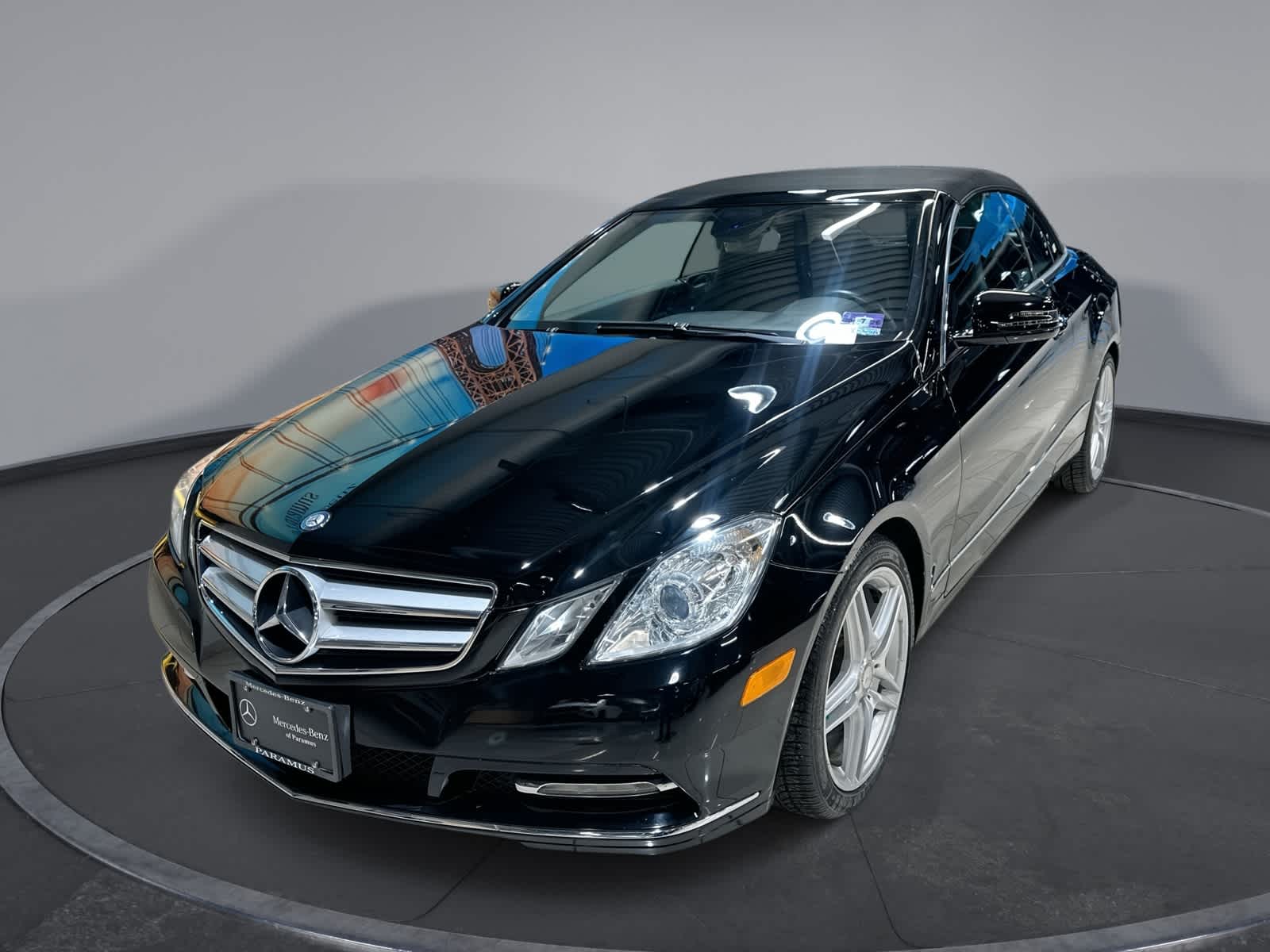 Thumbnail: 2013 Mercedes-Benz E-Class - 1