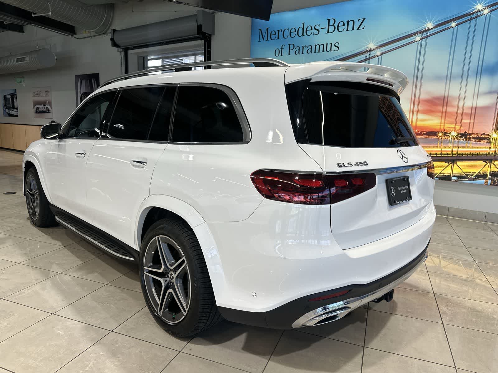 Thumbnail: 2024 Mercedes-Benz GLS - 15
