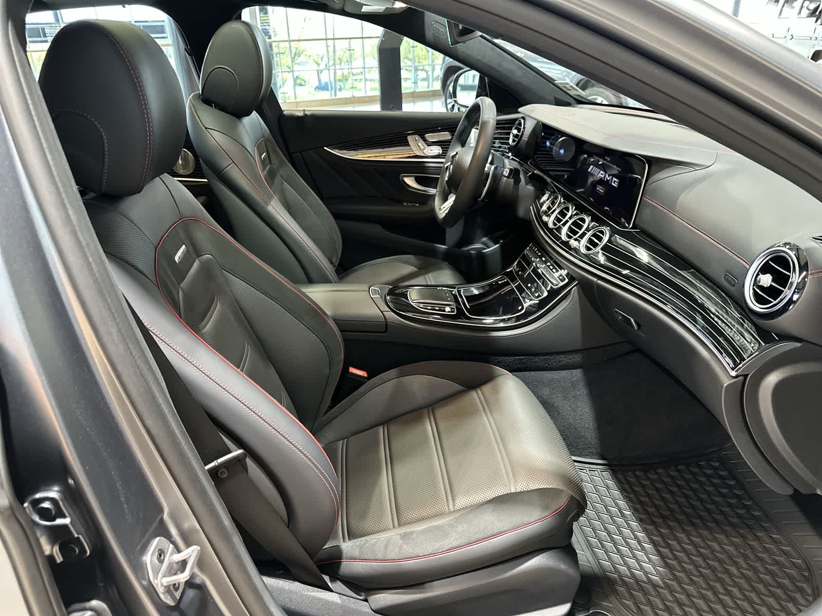 Thumbnail: 2022 Mercedes-Benz E-Class - 26