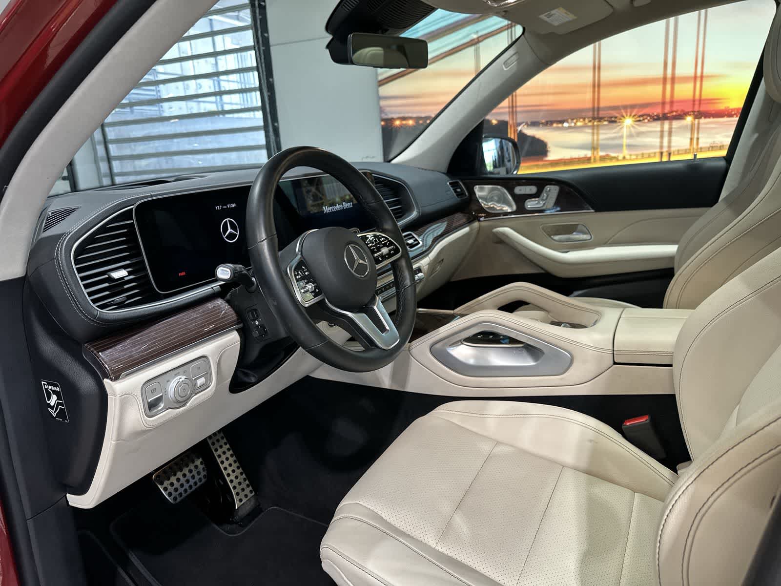 Thumbnail: 2022 Mercedes-Benz GLS - 14