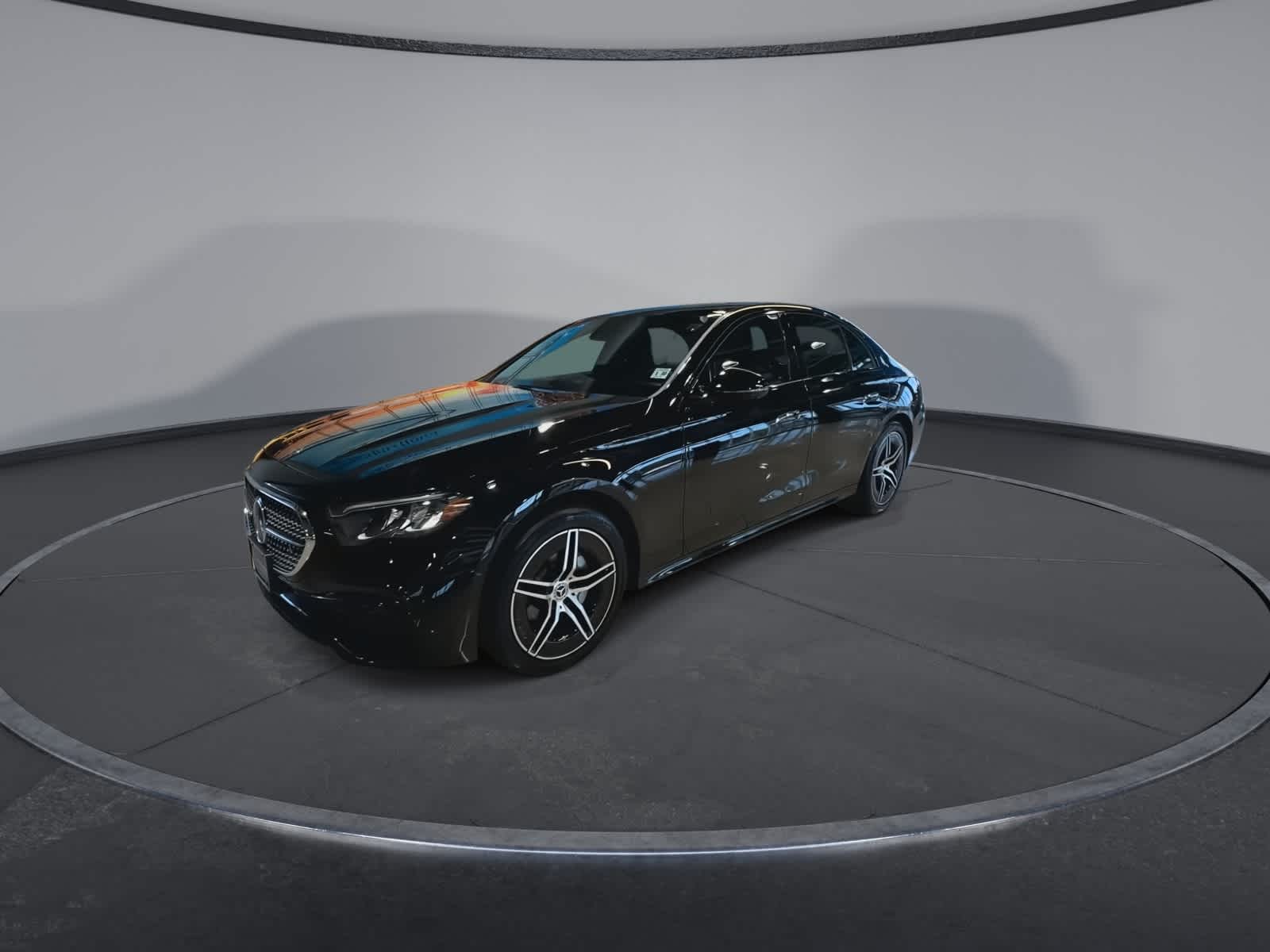 Thumbnail: 2026 Mercedes-Benz E-Class - 5