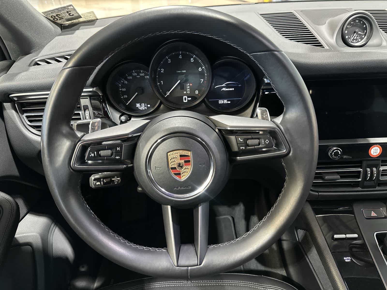 Thumbnail: 2023 Porsche Macan - 27