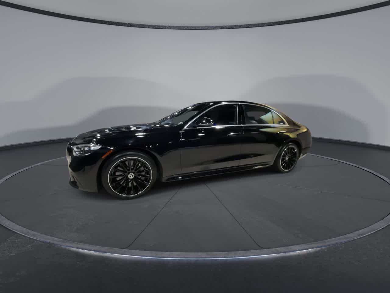 Thumbnail: 2022 Mercedes-Benz B-Class - 4