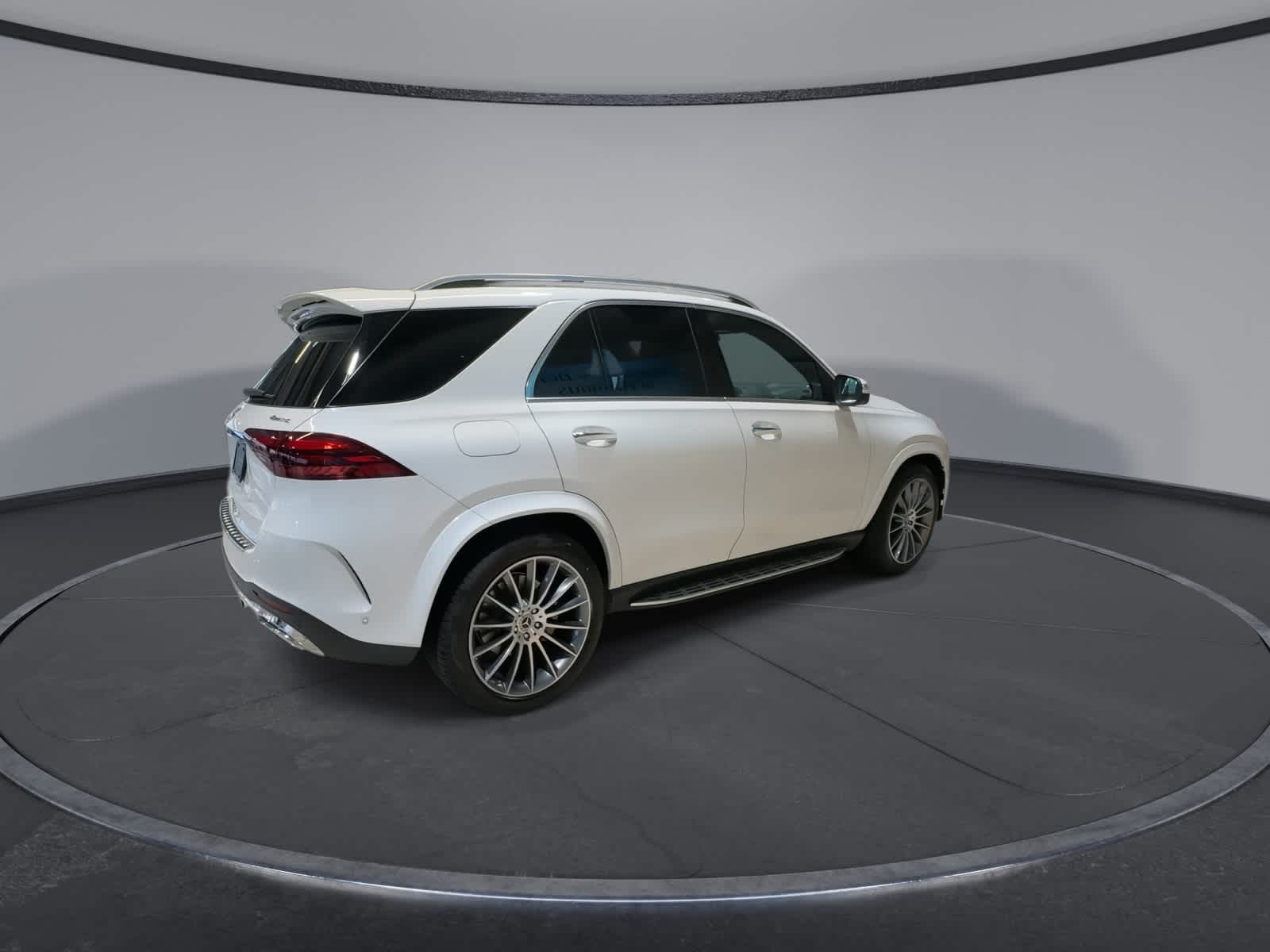 Thumbnail: 2026 Mercedes-Benz GLE - 11