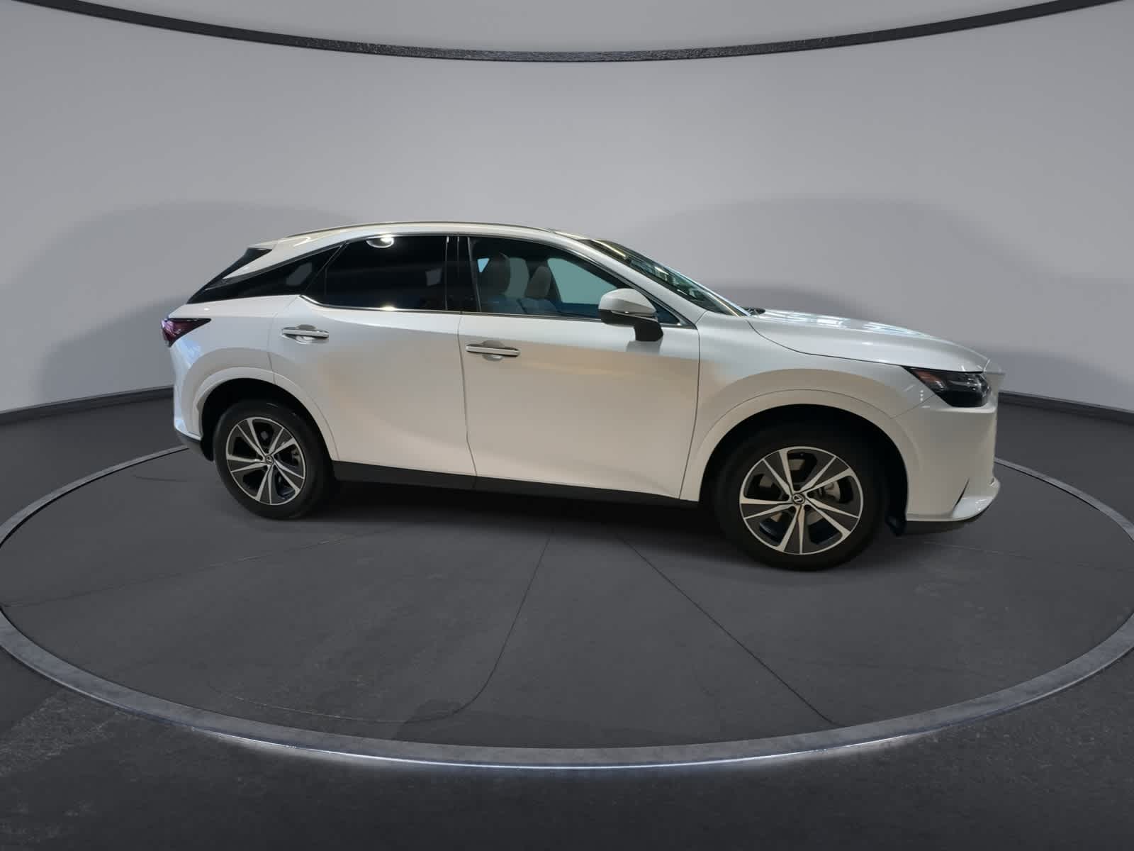 Thumbnail: 2023 Lexus RX - 13