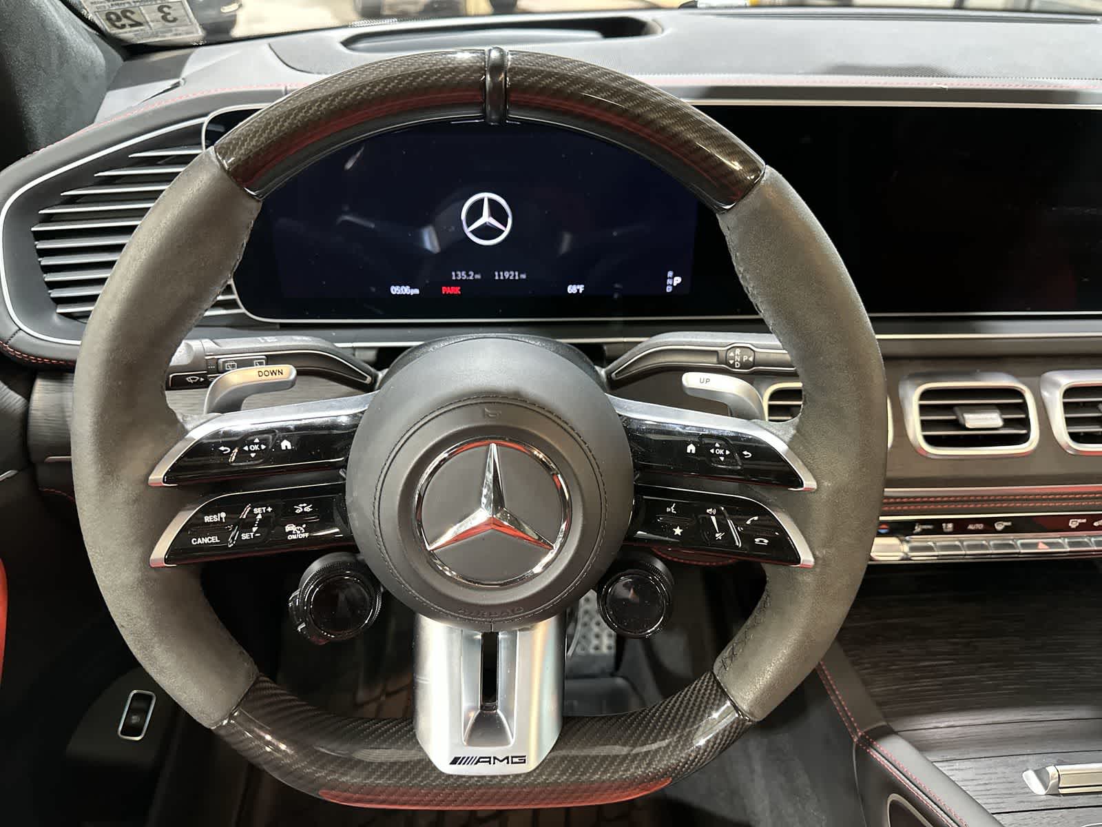 Thumbnail: 2024 Mercedes-Benz GL-Class - 27