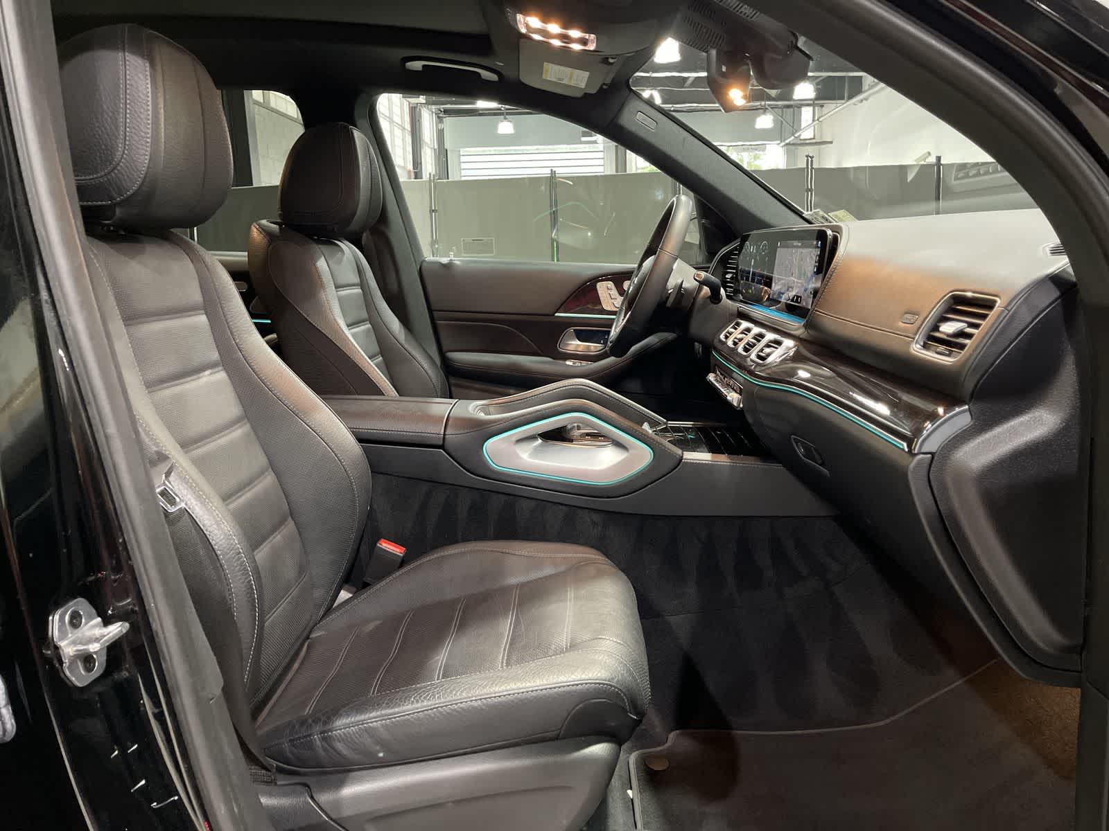 Thumbnail: 2022 Mercedes-Benz GLS - 26