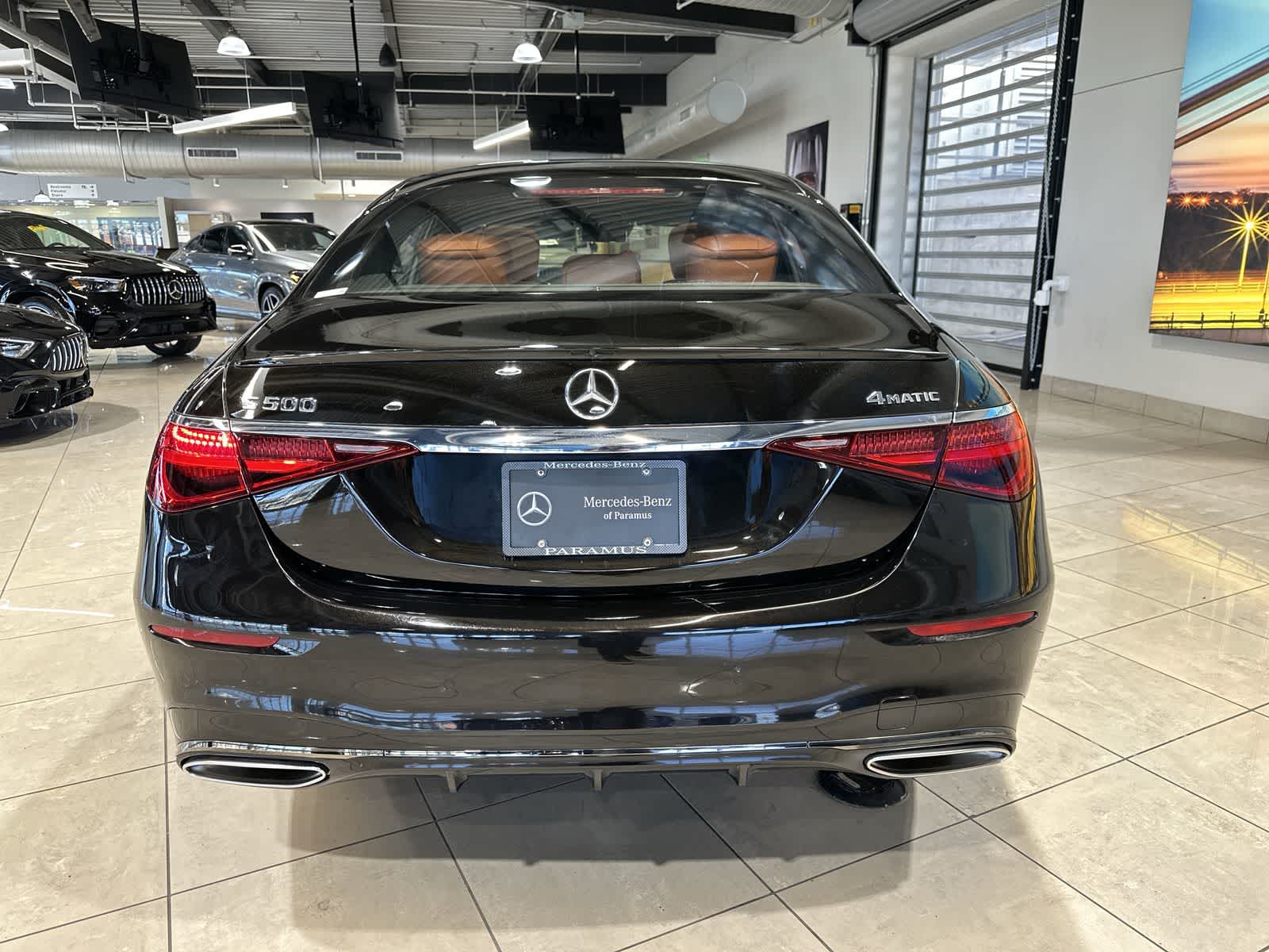 Thumbnail: 2023 Mercedes-Benz S-Class - 17