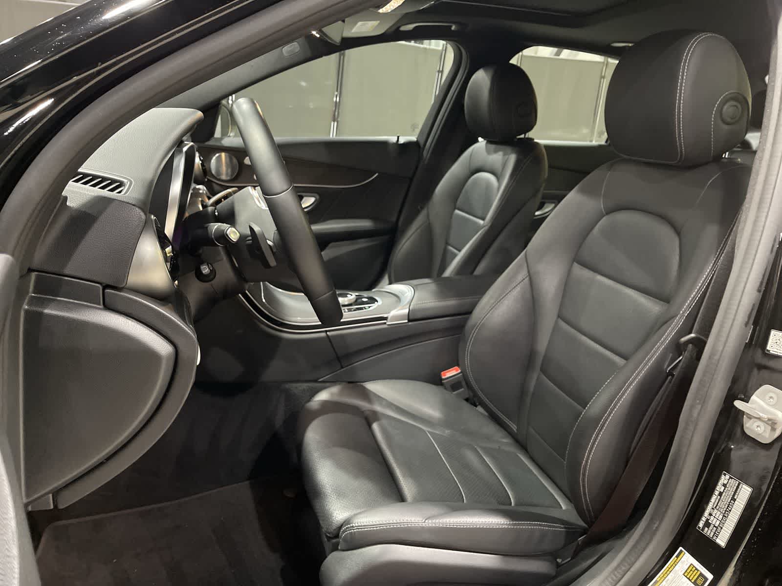 Thumbnail: 2020 Mercedes-Benz C-Class - 23